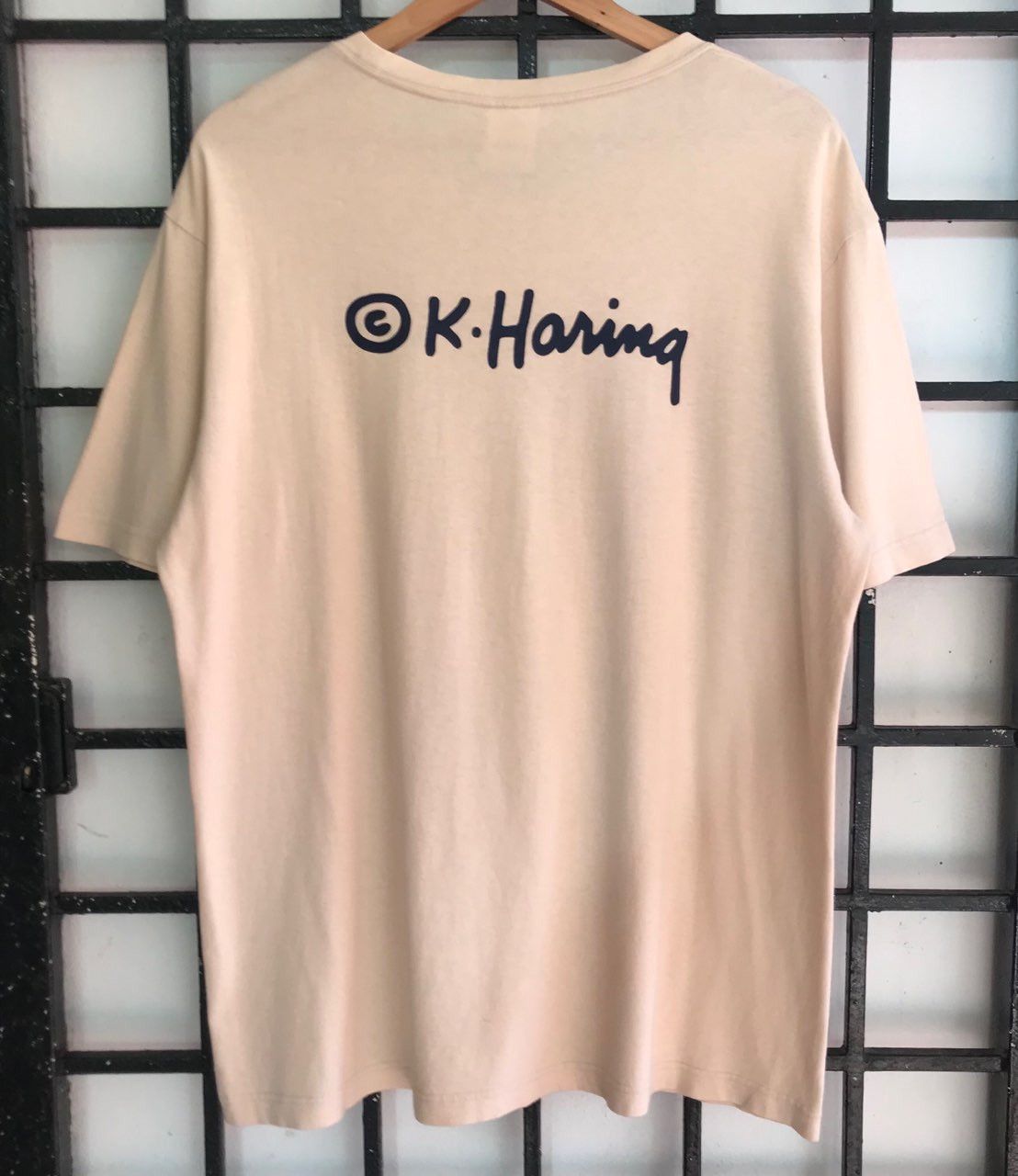 Japanese Brand × Keith Haring × Vintage 🔥 Vintage KEITH HARING SOS Design Art Tshirt Size US XL / EU 56 / 4 - 3 Thumbnail