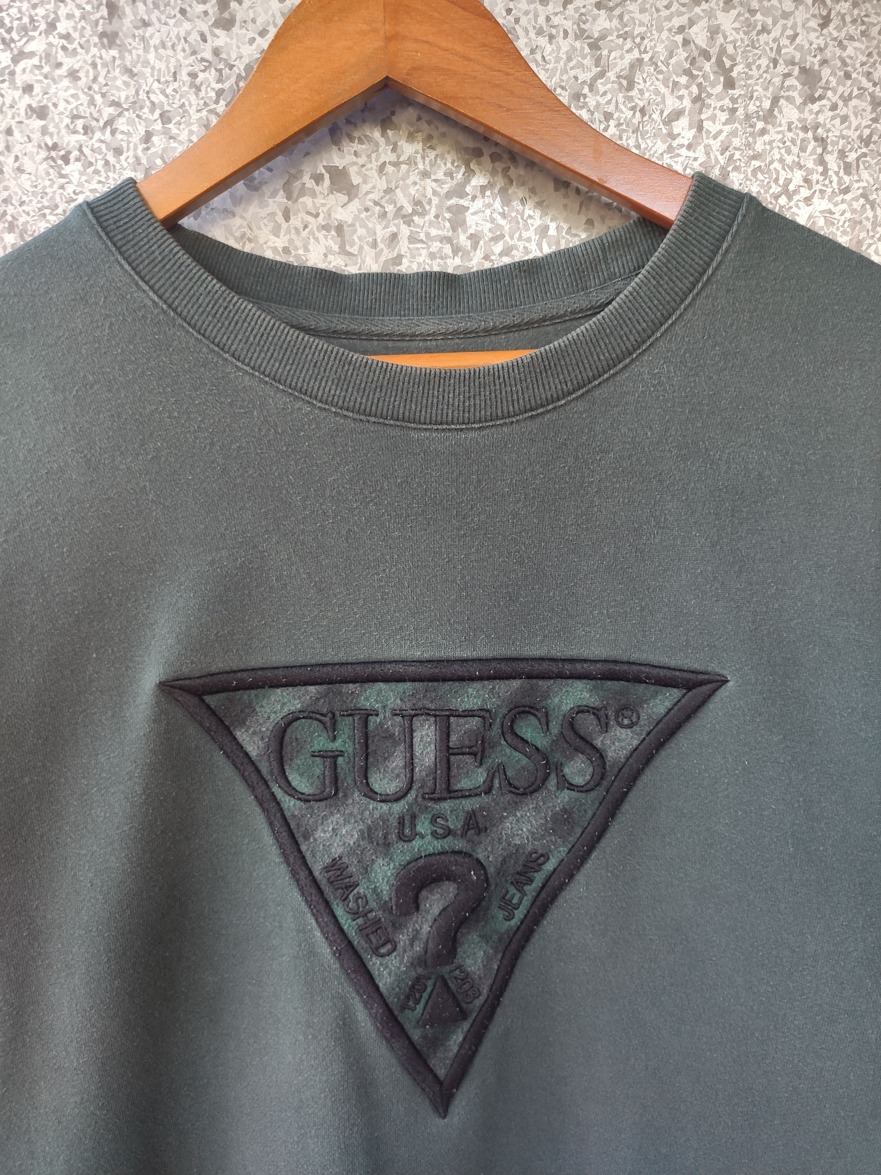 Georges Marciano Vintage Guess Sweatshirt big logo Size US L / EU 52-54 / 3 - 2 Thumbnail