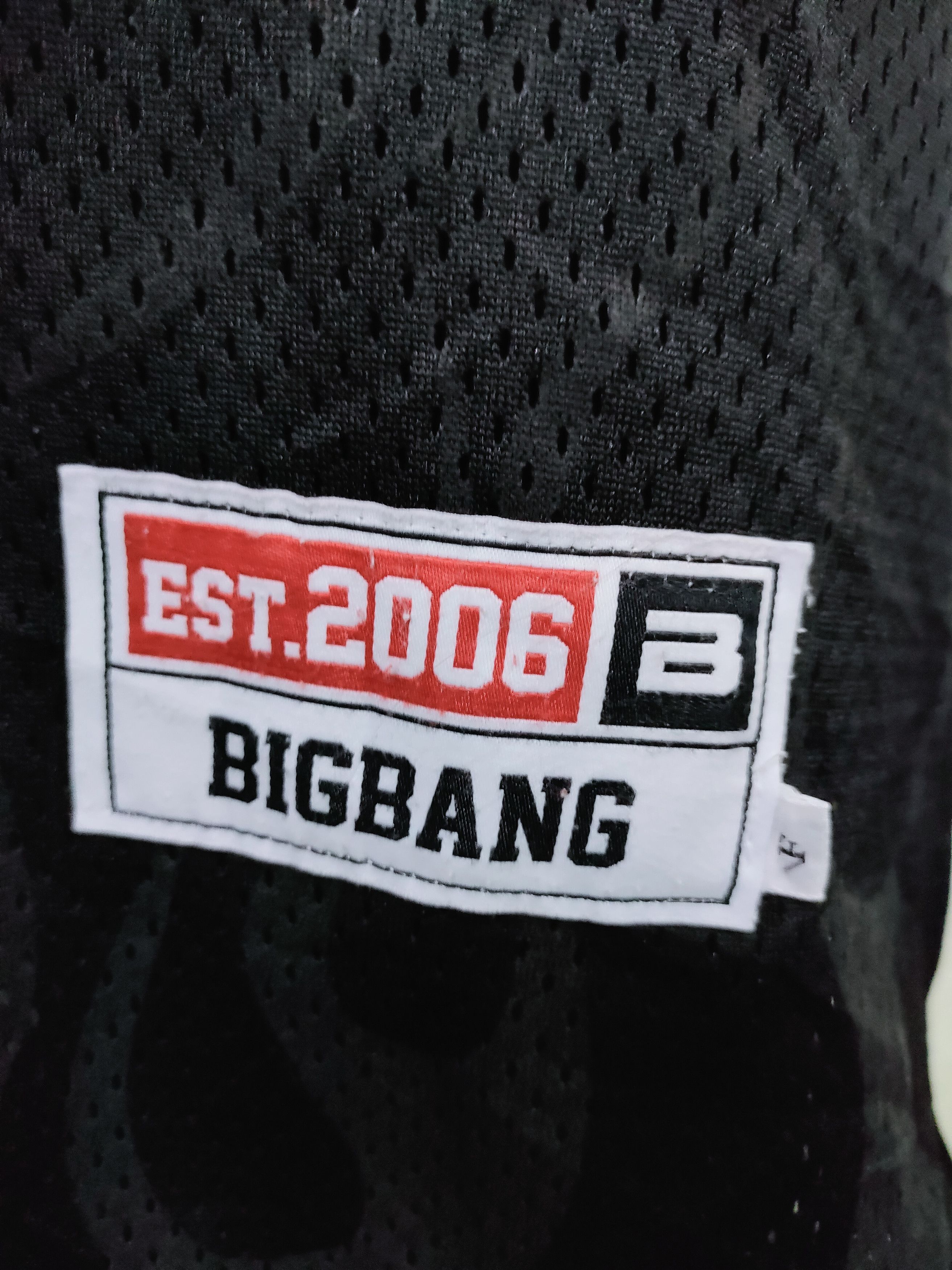 Band Tees × Vintage K-pop Boy Band Bigbang G-dragon 2006 Size US M / EU 48-50 / 2 - 6 Thumbnail