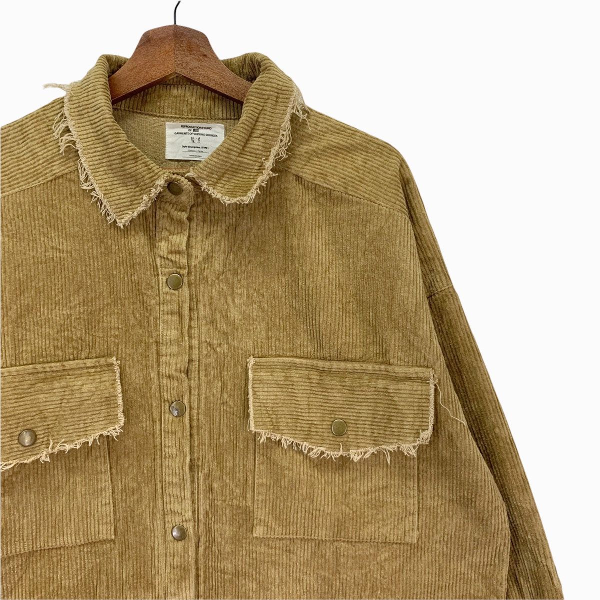 Maison Kitsune Vintage Maison Kitsune Paris Corduroy Jacket Size US XL / EU 56 / 4 - 5 Thumbnail