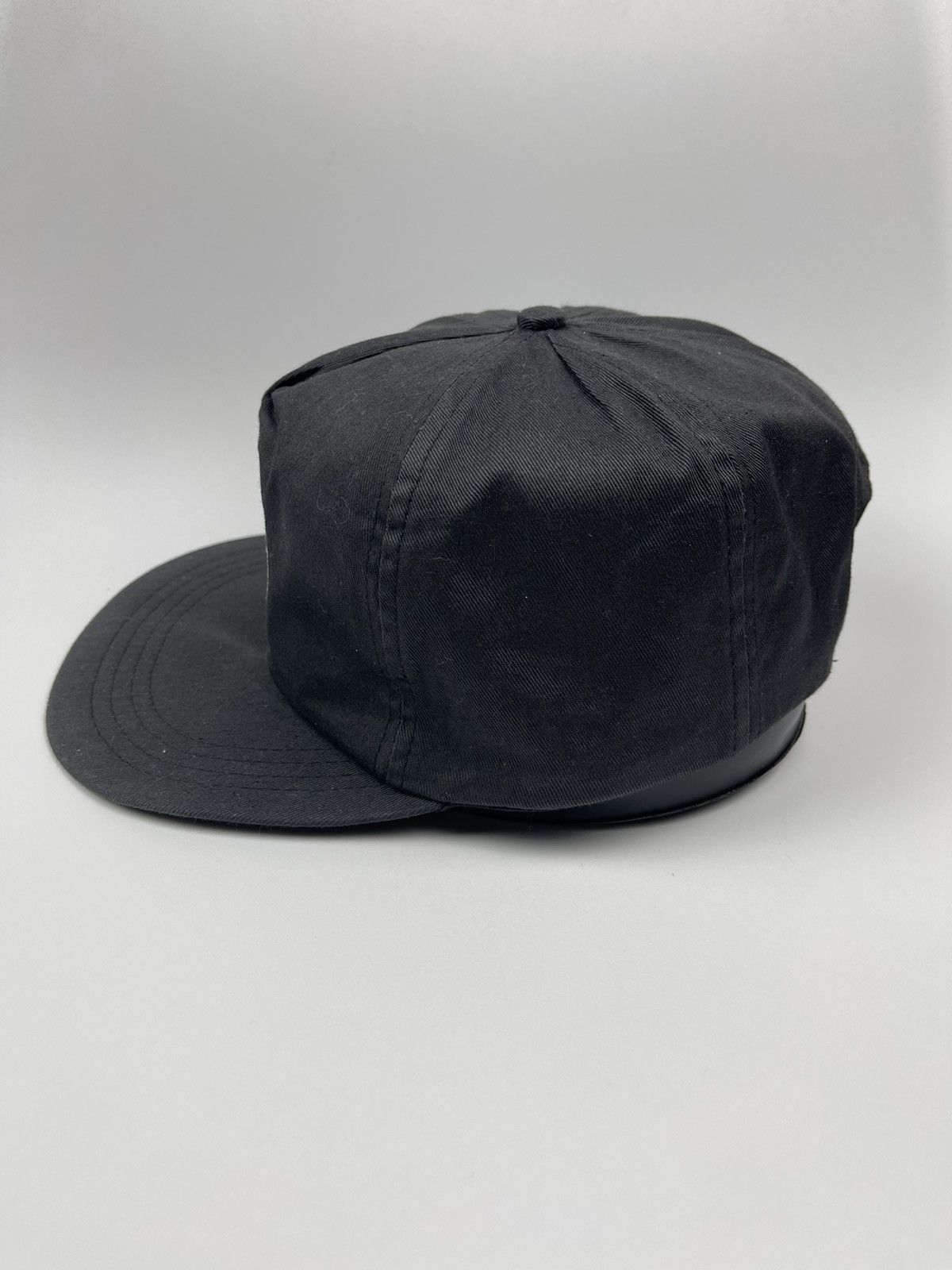 Japanese Brand Vintage Mag Swiss Made Hat Size ONE SIZE - 5 Thumbnail