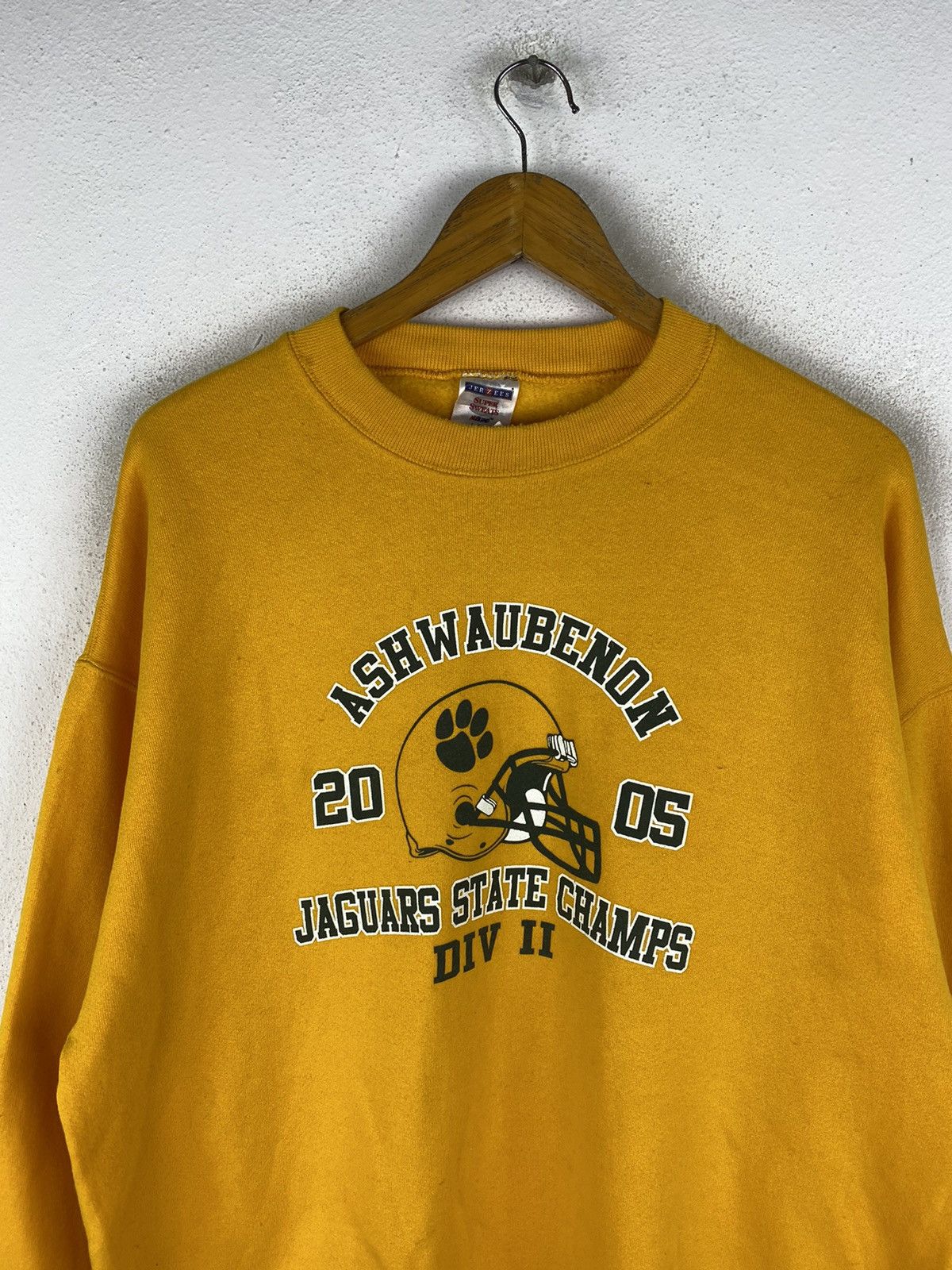 NFL 🔥DHL SHIPPING🔥VINTAGE ASHWAUBENON JAGUAR STATE CHAMPS Size US L / EU 52-54 / 3 - 5 Thumbnail