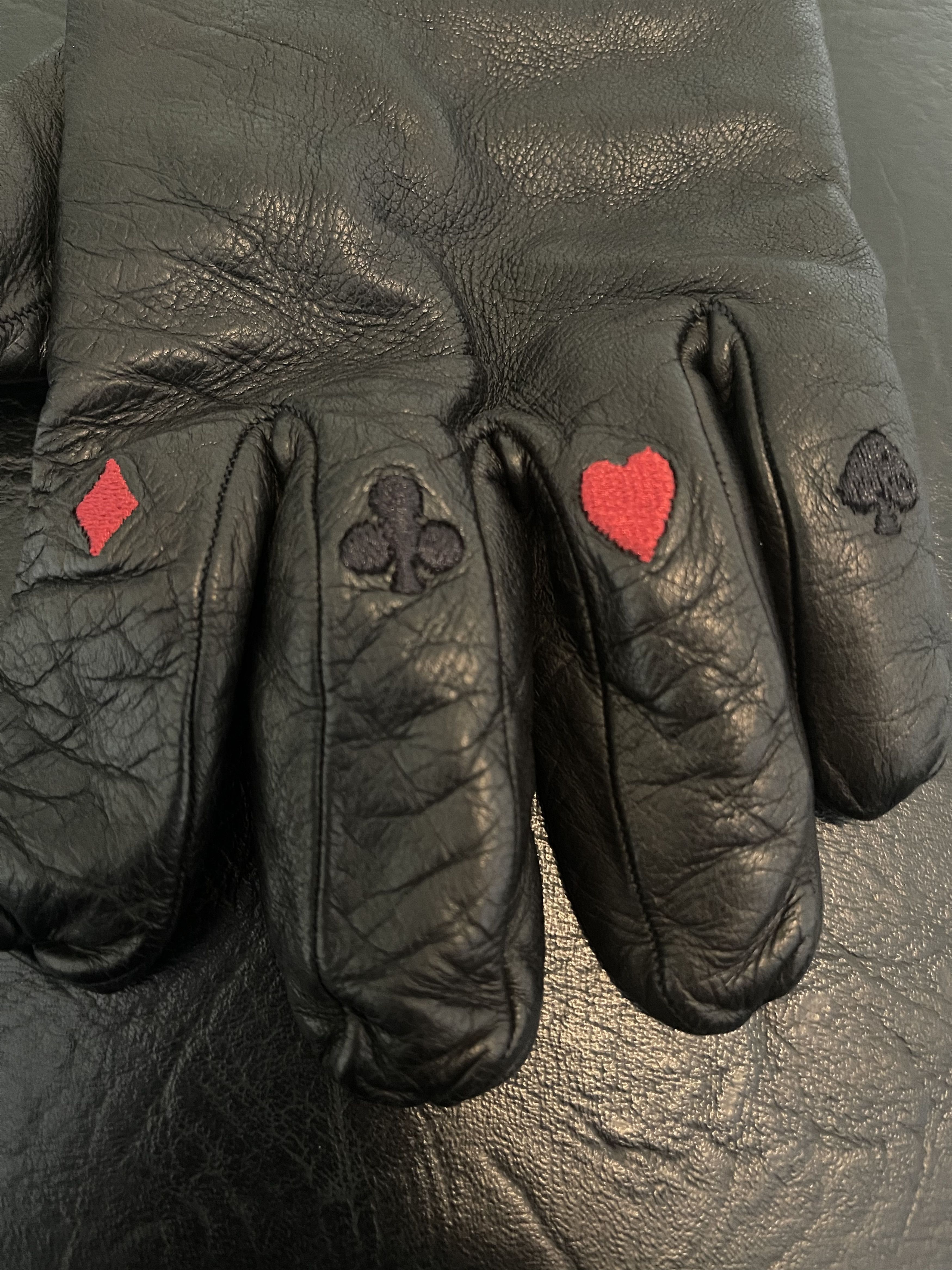 Yang Li Card suit embroidered gloves Size ONE SIZE - 6 Thumbnail