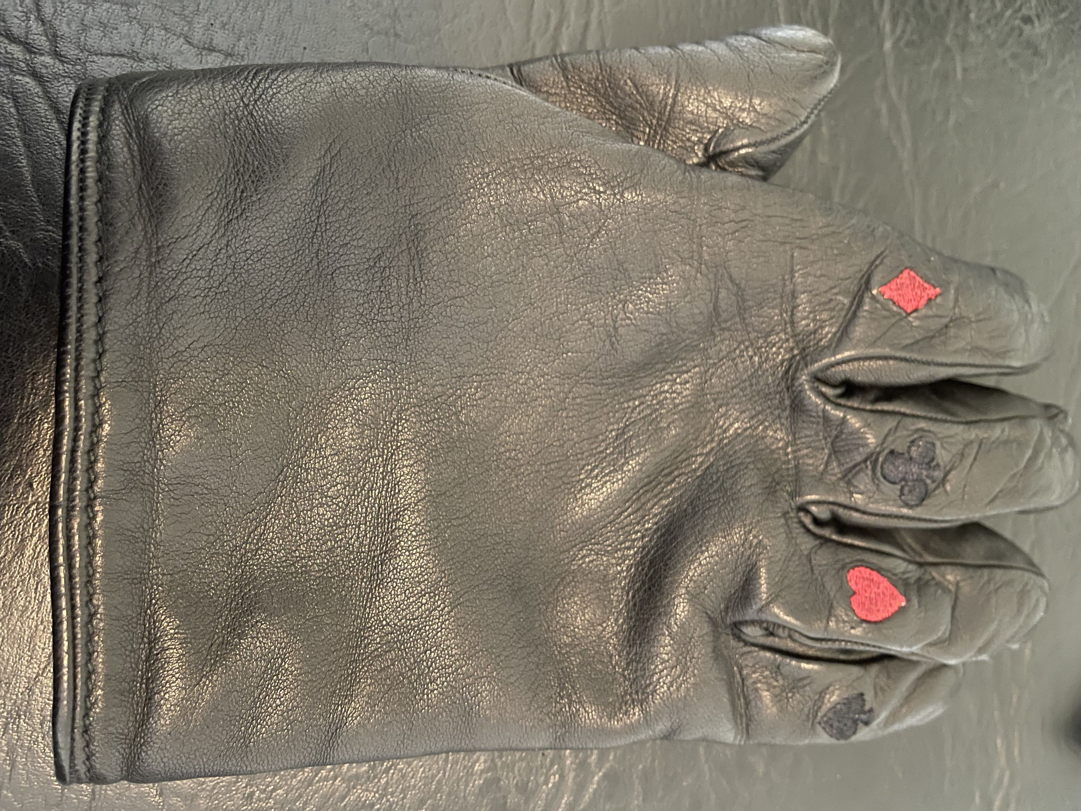 Yang Li Card suit embroidered gloves Size ONE SIZE - 8 Thumbnail