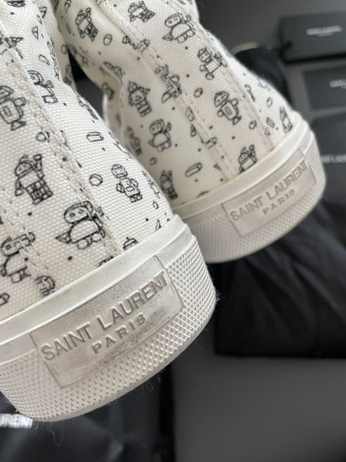 Hedi Slimane × Saint Laurent Paris × Yves Saint Laurent Saint Laurent Runway 🤖 Sneakers Brand New Limited Edition Size US 10.5 / EU 43-44 - 5 Thumbnail