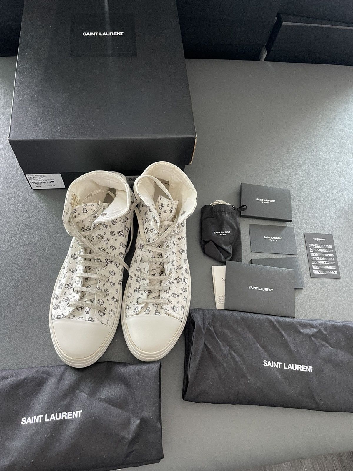Hedi Slimane × Saint Laurent Paris × Yves Saint Laurent Saint Laurent Runway 🤖 Sneakers Brand New Limited Edition Size US 10.5 / EU 43-44 - 22 Thumbnail
