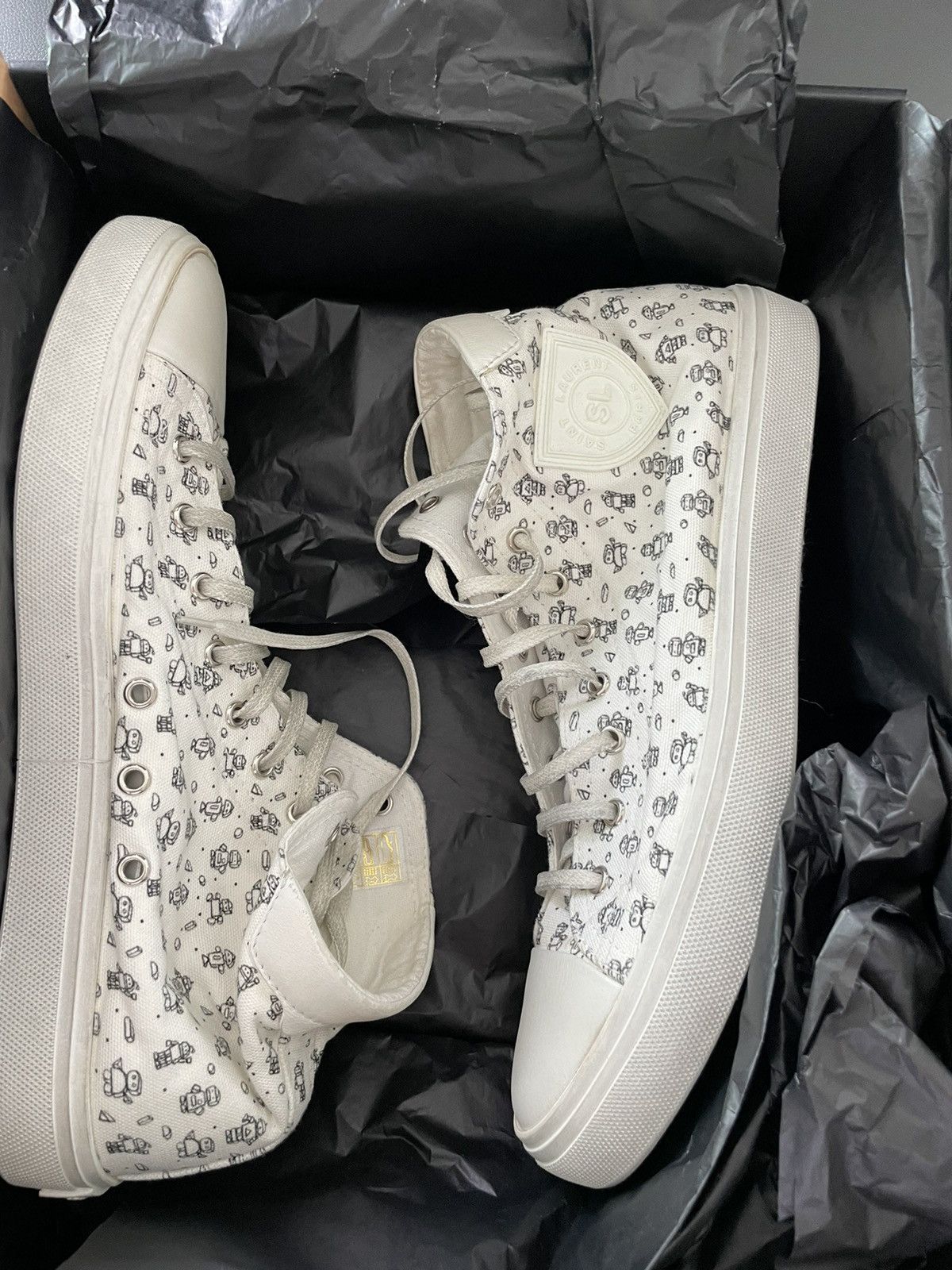 Hedi Slimane × Saint Laurent Paris × Yves Saint Laurent Saint Laurent Runway 🤖 Sneakers Brand New Limited Edition Size US 10.5 / EU 43-44 - 23 Thumbnail