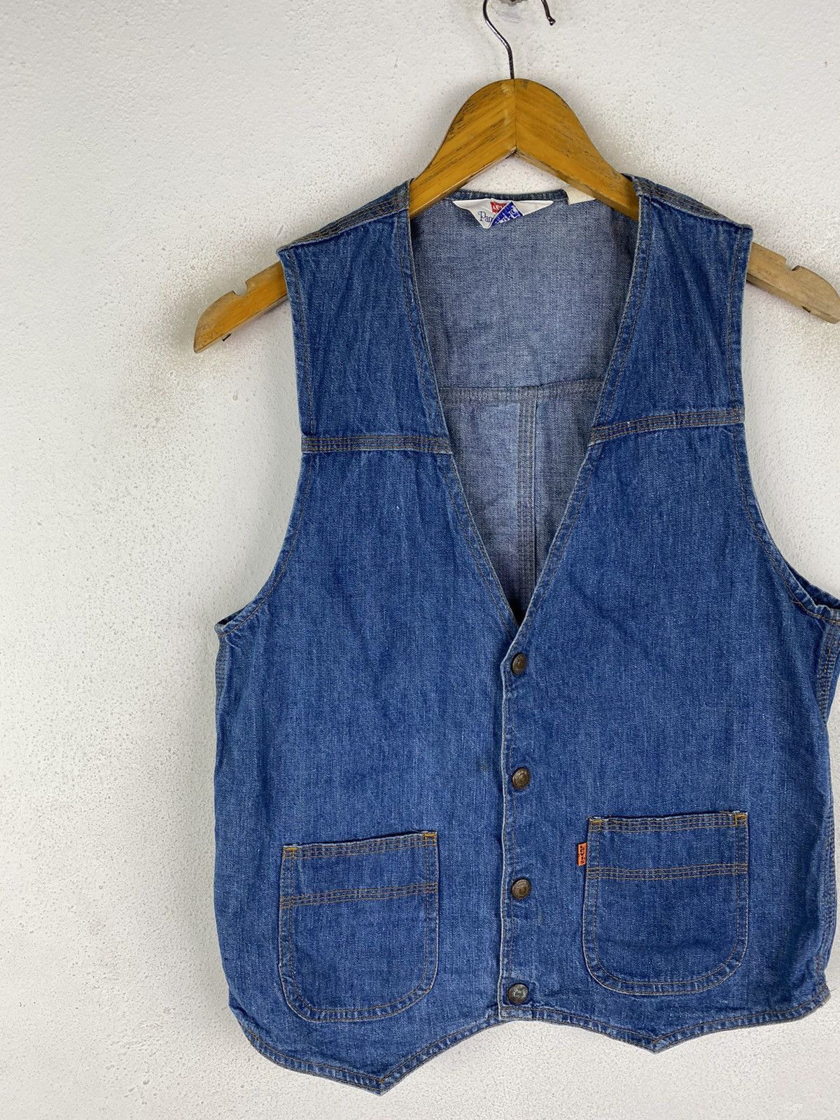 Levi's Vintage Levi’s Denim Vest - Men’s Workwear Style Size US M / EU 48-50 / 2 - 4 Thumbnail