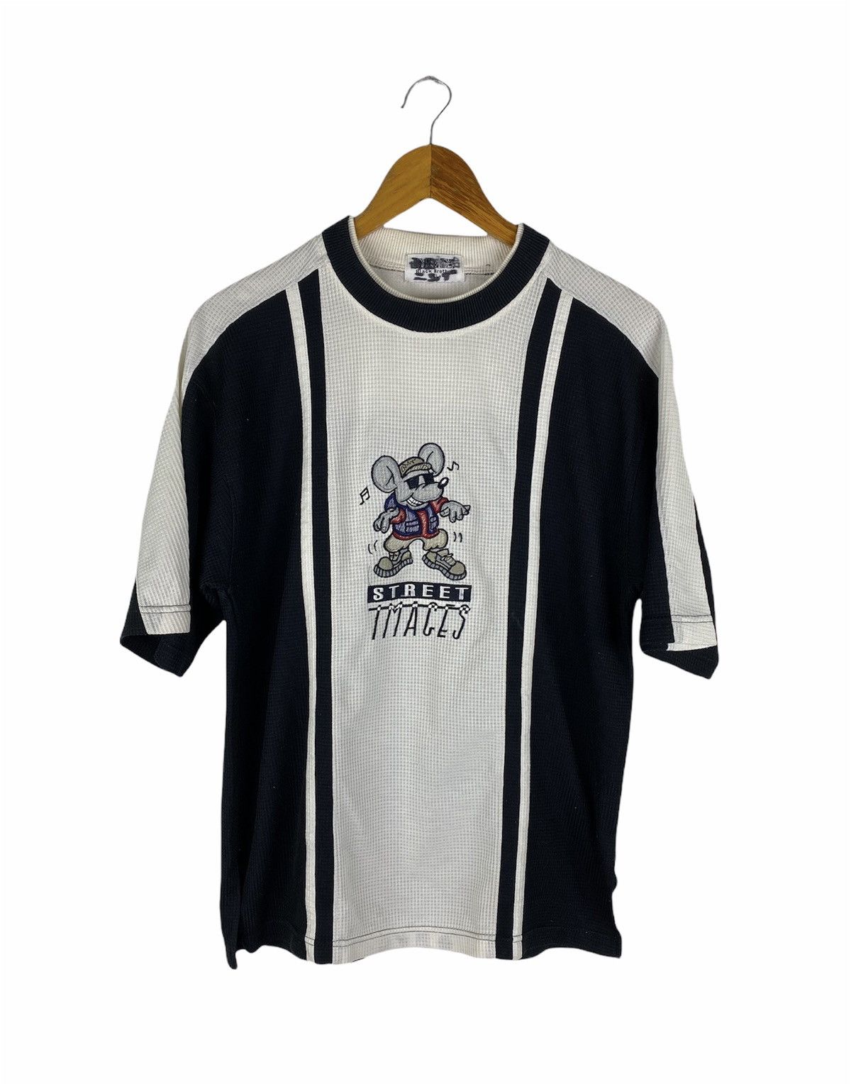 Japanese Brand Vintage 90s M&X Black Brothers Street Traces T-Shirt Hip-Hop Size US L / EU 52-54 / 3 - 1 Thumbnail