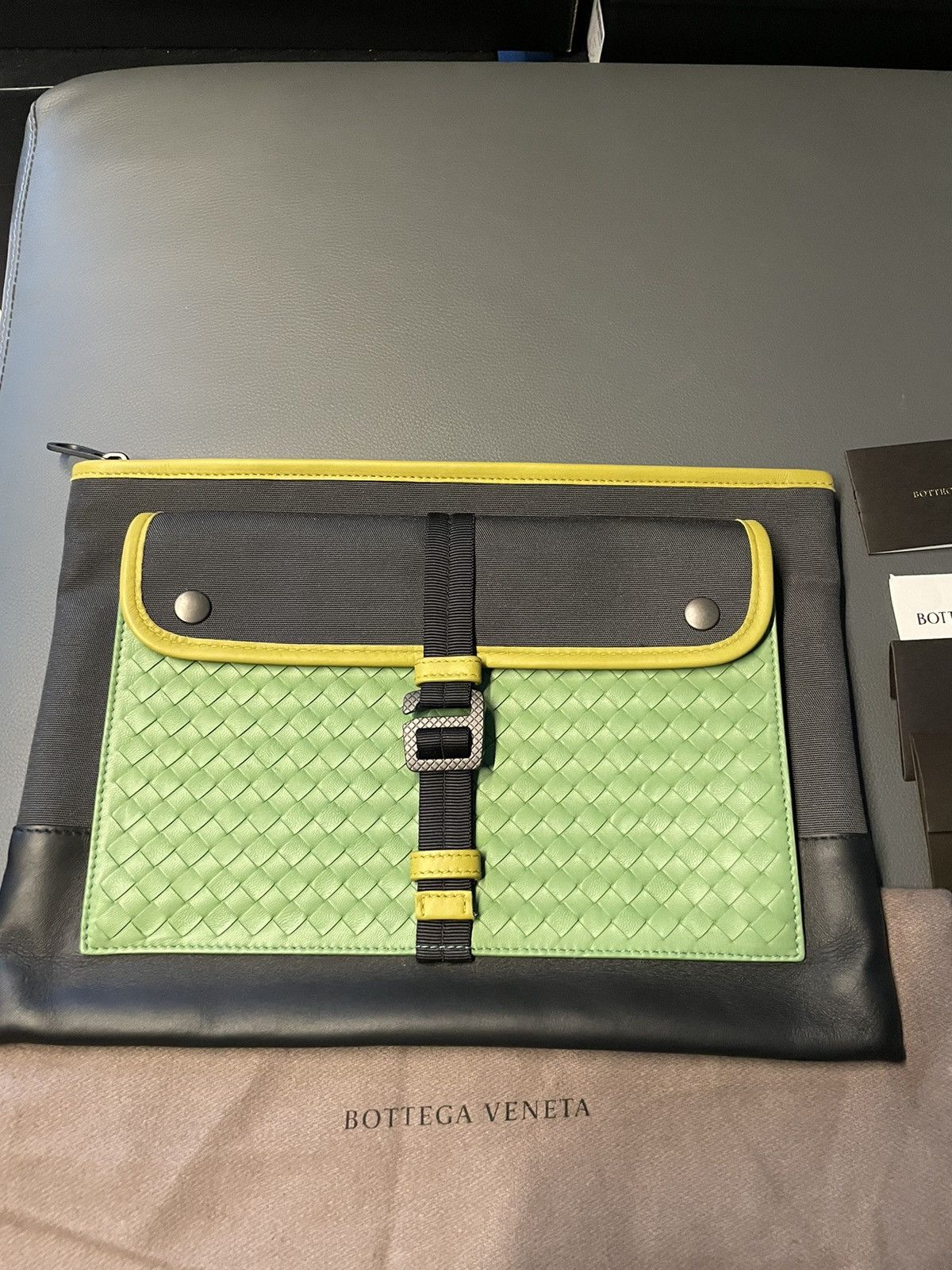Bottega Veneta Bottega Venetia Super Runway Leather Bag Brand New Runway Size ONE SIZE - 12 Thumbnail