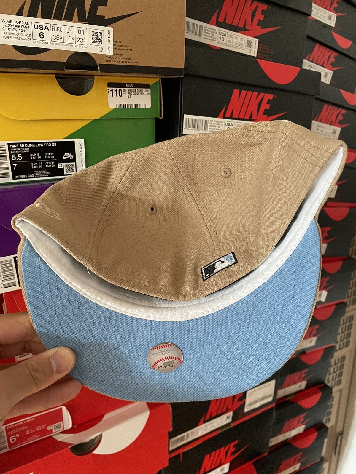 MLB Exclusive Fitted Detroit Tigers 7 1/8 Tan Icy 2005 Hatclub Size ONE SIZE - 5 Thumbnail