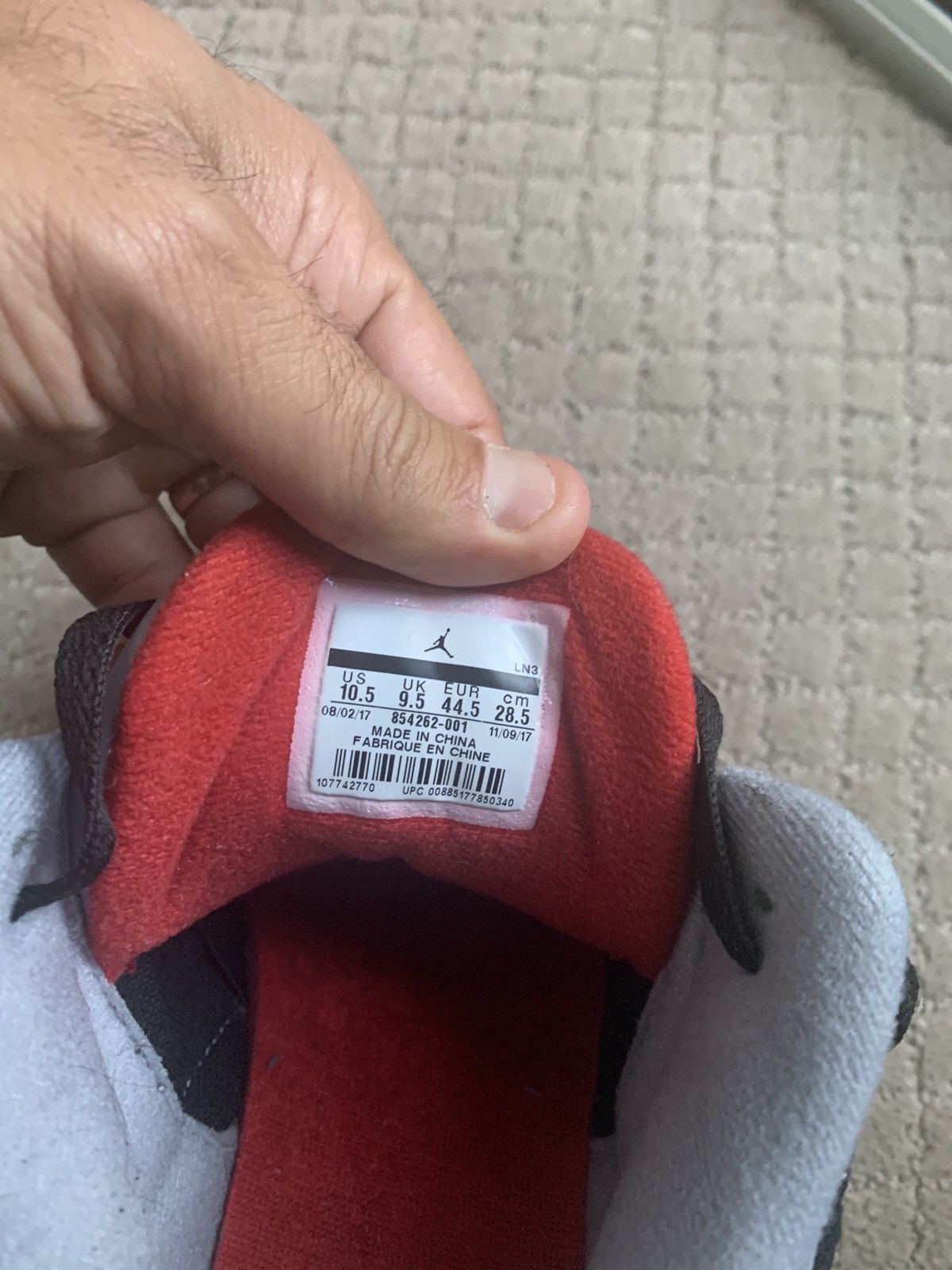 Jordan Brand × Nike Jordan 3 Retro Black Cement 2018 Size US 10.5 / EU 43-44 - 3 Thumbnail