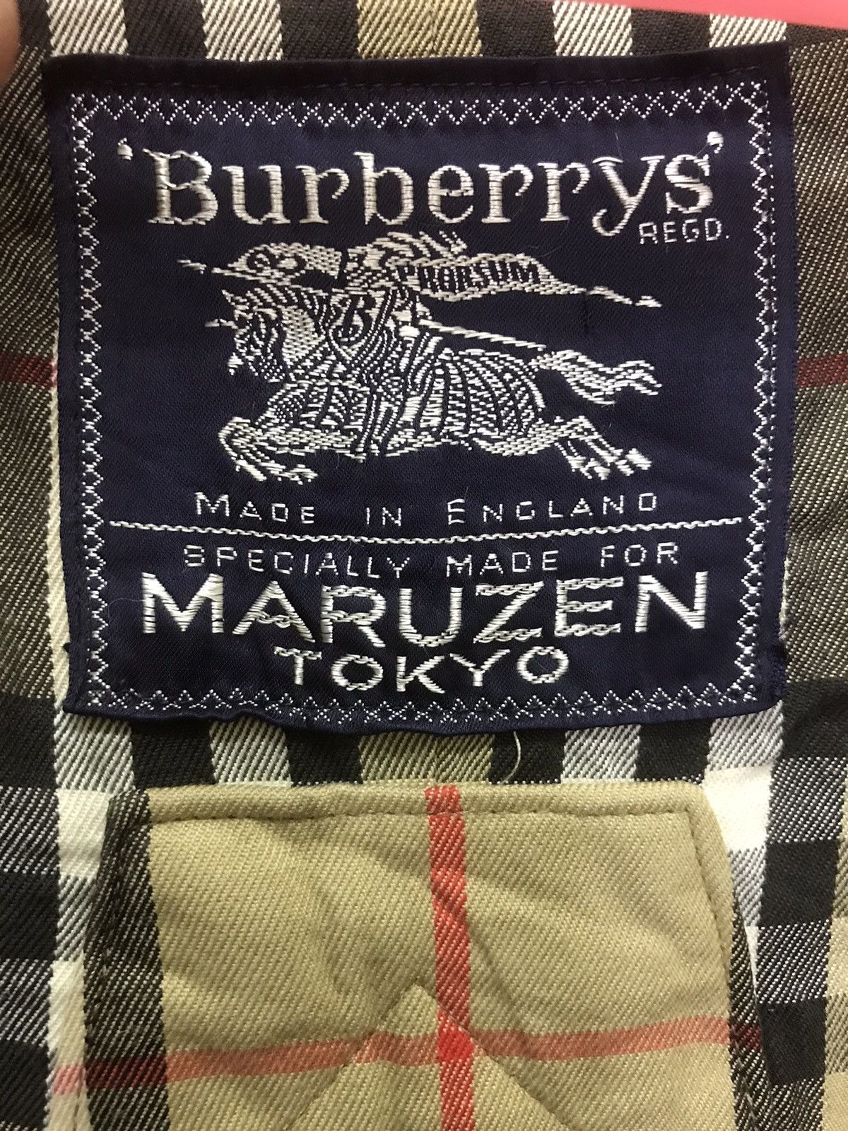 Burberry Burberry Specially Made For Maruzen Tokyo X Vintage X Rare Size US L / EU 52-54 / 3 - 23 Thumbnail