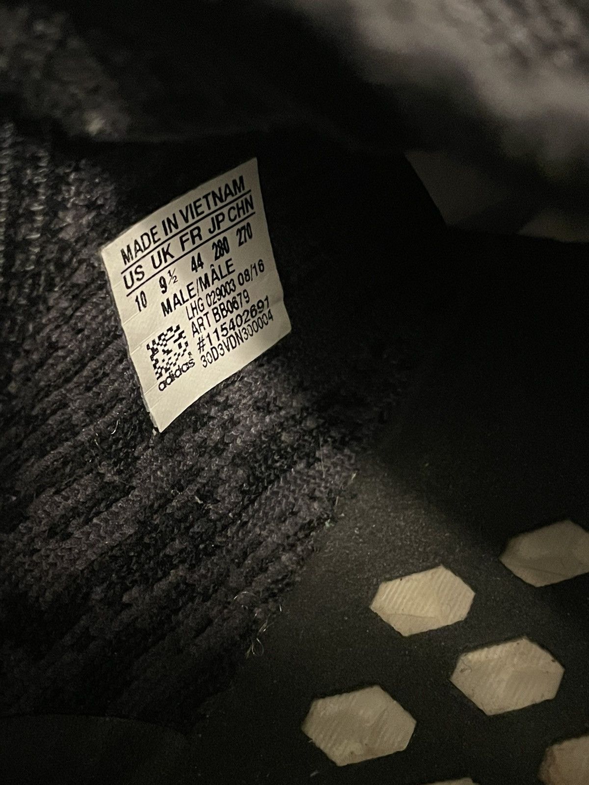 Adidas Adidas NMD_R1 PK Winter Wool Sneakers Size US 10 / EU 43 - 6 Thumbnail