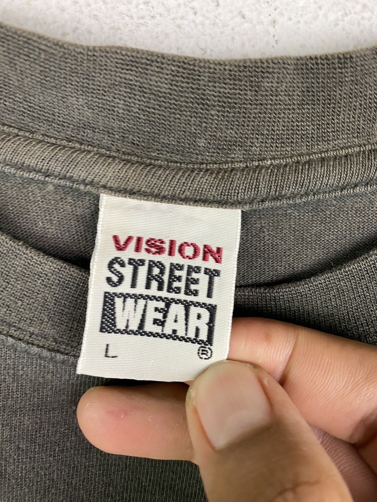Vintage Vintage 1988 Vision Street Wear Skateboarding T-Shirt Size US L / EU 52-54 / 3 - 7 Thumbnail