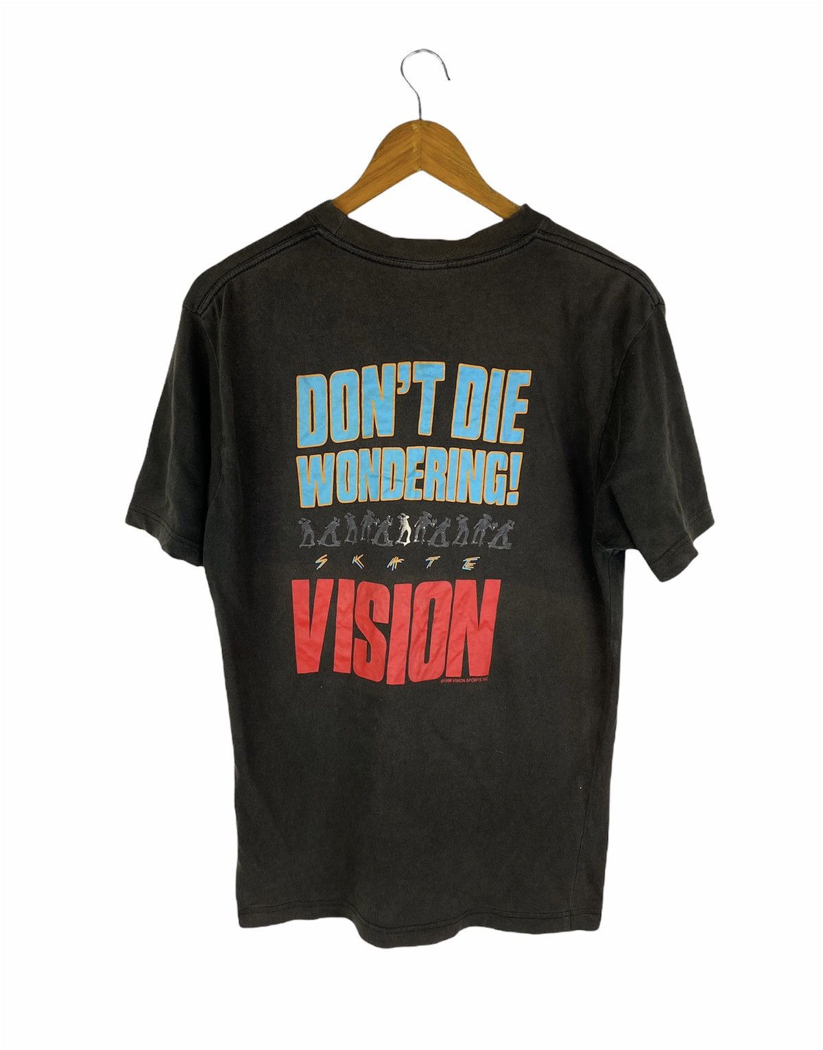 Vintage Vintage 1988 Vision Street Wear Skateboarding T-Shirt Size US L / EU 52-54 / 3 - 1 Thumbnail