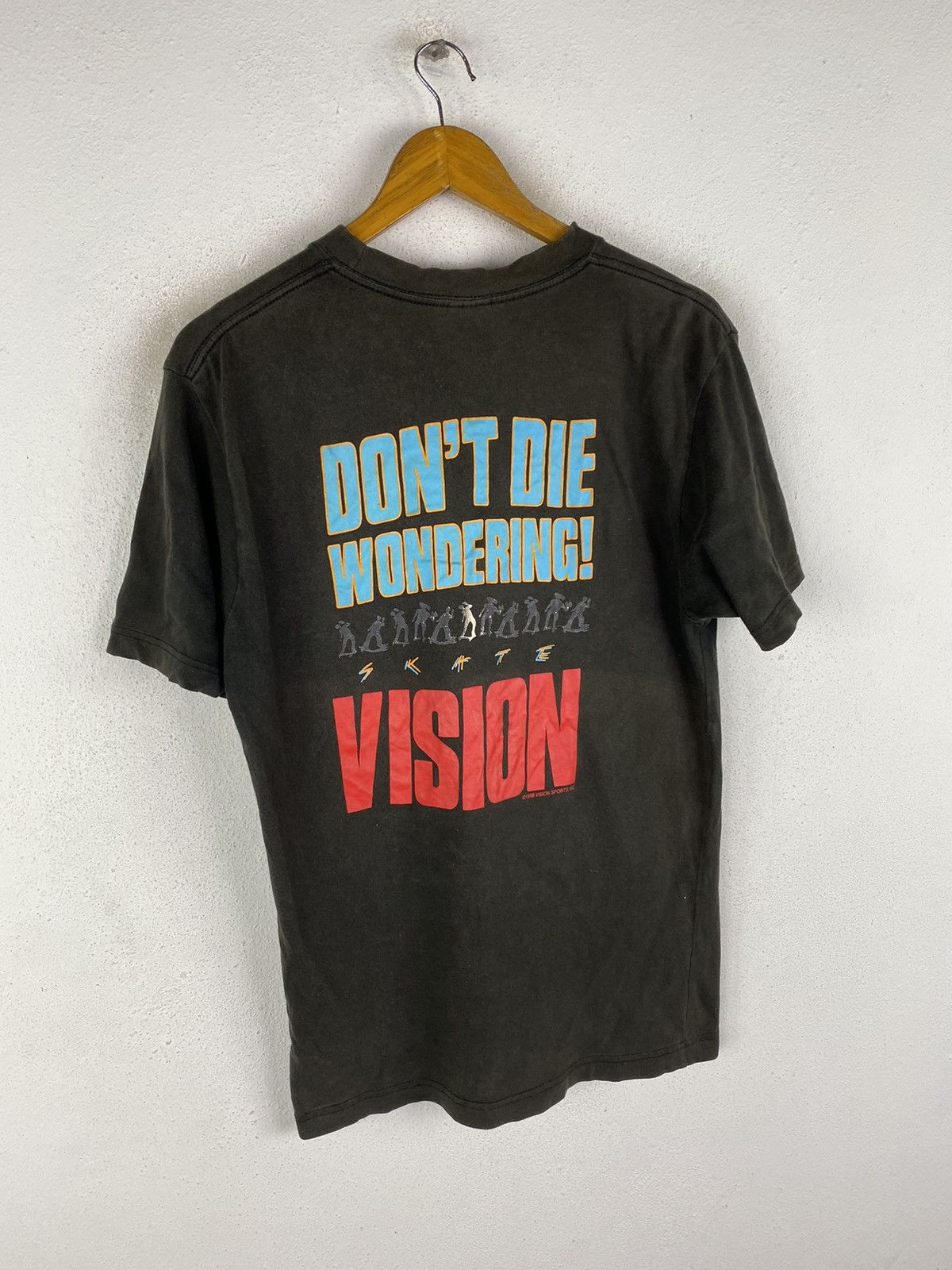 Vintage Vintage 1988 Vision Street Wear Skateboarding T-Shirt Size US L / EU 52-54 / 3 - 3 Thumbnail