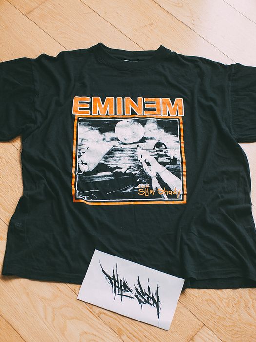 Vintage Vintage 2000 Eminem "The Slim Shady" Bootleg T-Shirt Size US XL / EU 56 / 4 - 1 Preview