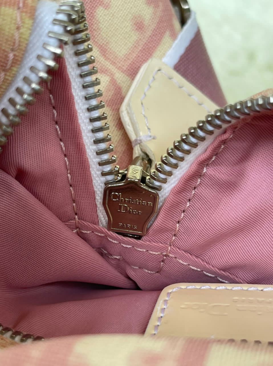Christian Dior Monsieur × Dior Christian Dior Pink Trotter Diorissimo No.1 Crossbody Bag Size ONE SIZE - 21 Thumbnail