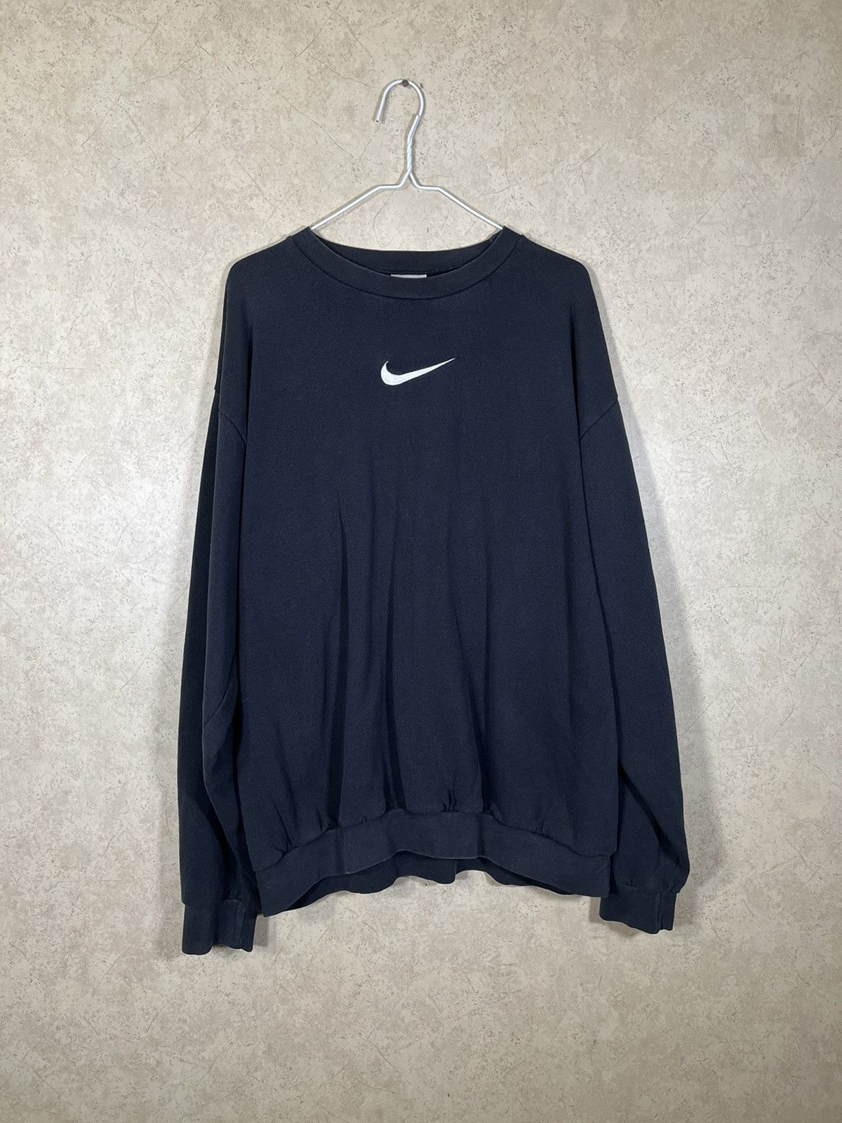 image of Nike Center Swoosh Crewneck Size XL in Black, Men's