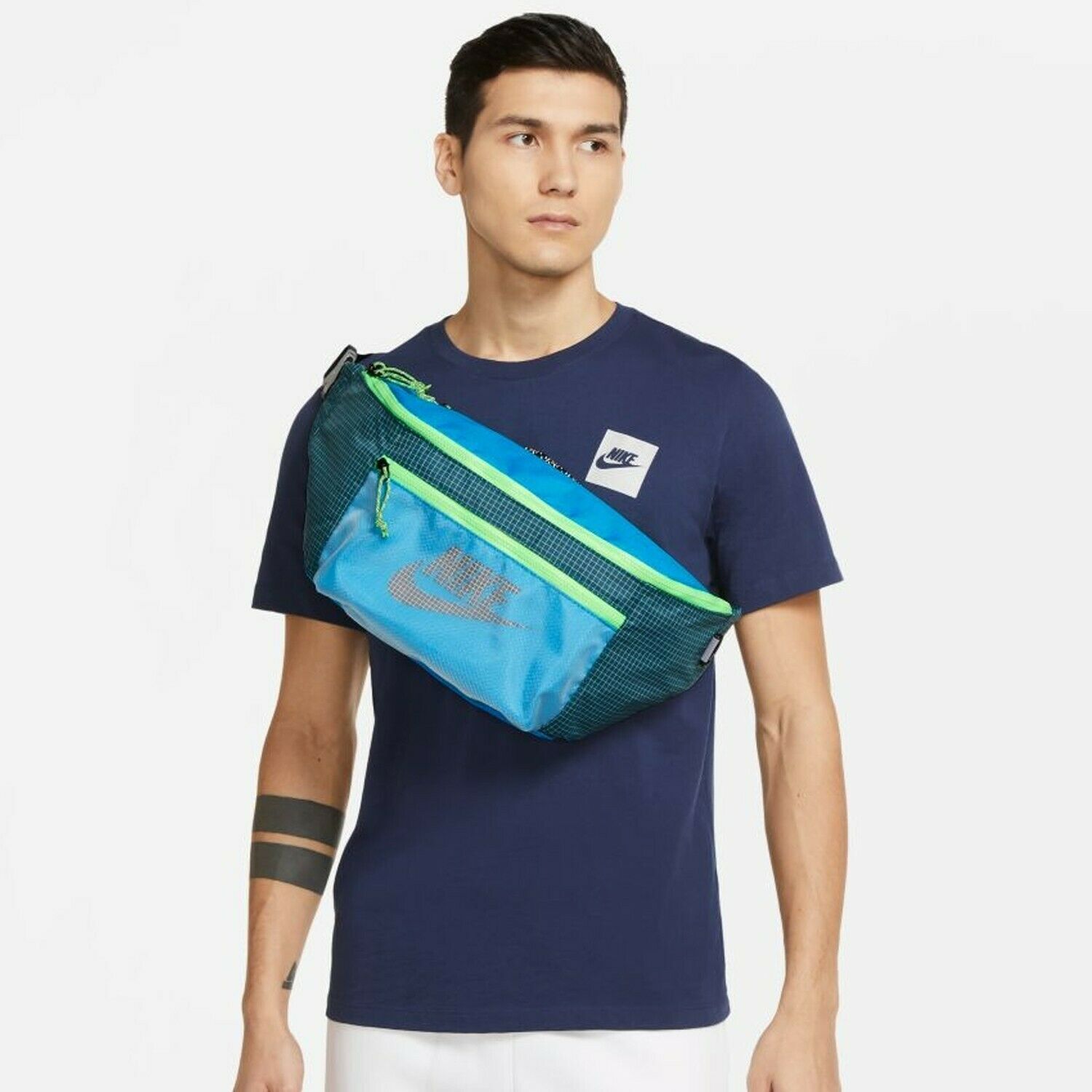 Nike Tech Hip Pack Bag Fanny Pack Waistpack Crossbody