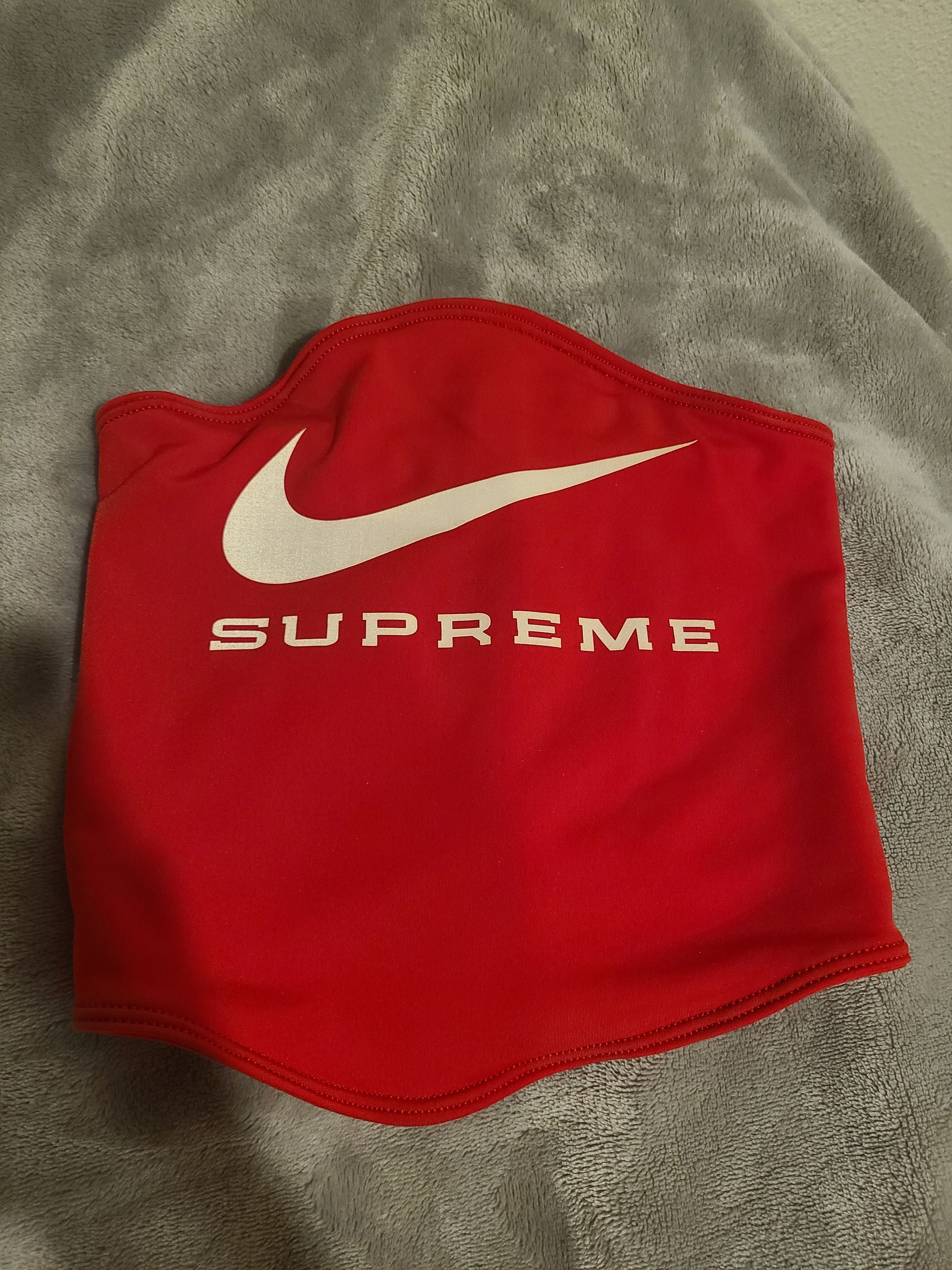 neck warmer nike supreme