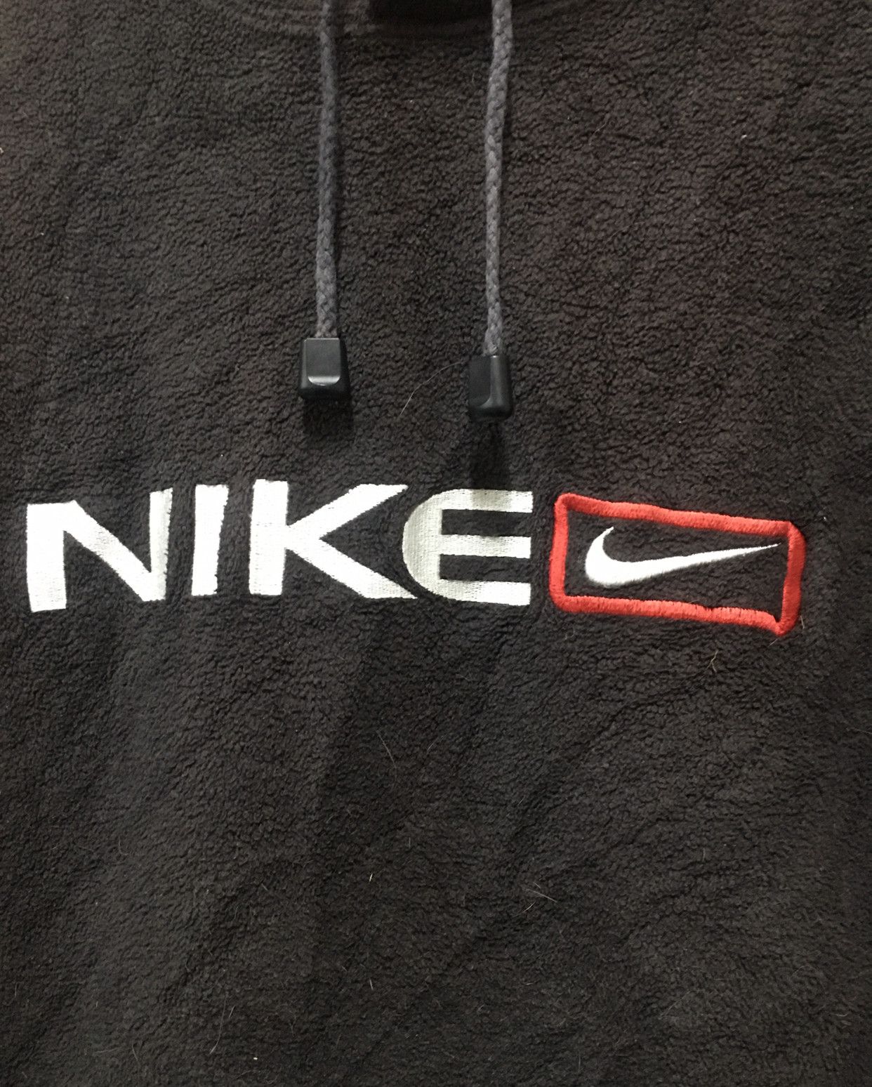Nike × Vintage Vintage 90s Nike hoodie Spell out Embroidered Logo Size US M / EU 48-50 / 2 - 2 Thumbnail