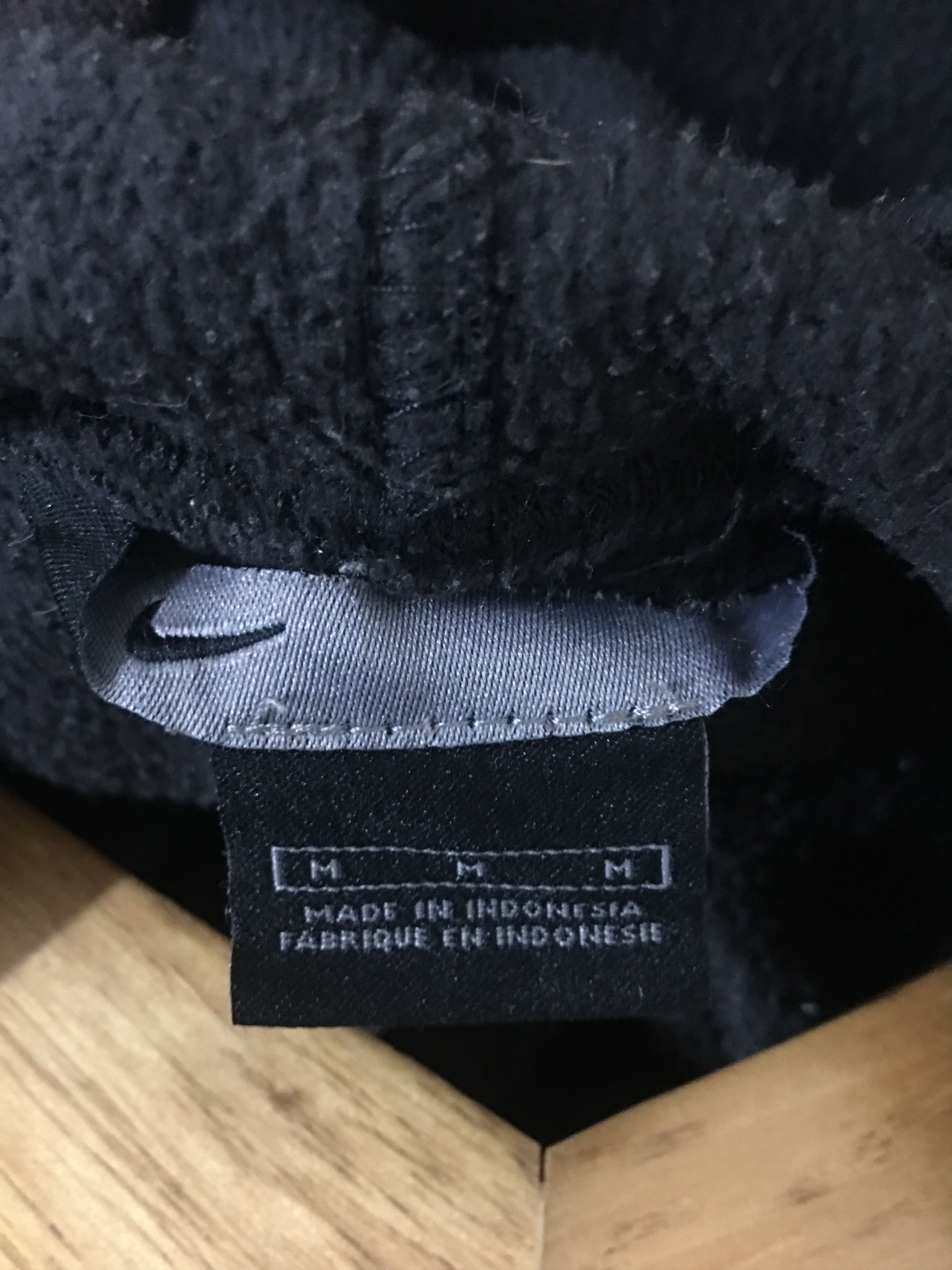 Nike × Vintage Vintage 90s Nike hoodie Spell out Embroidered Logo Size US M / EU 48-50 / 2 - 6 Thumbnail