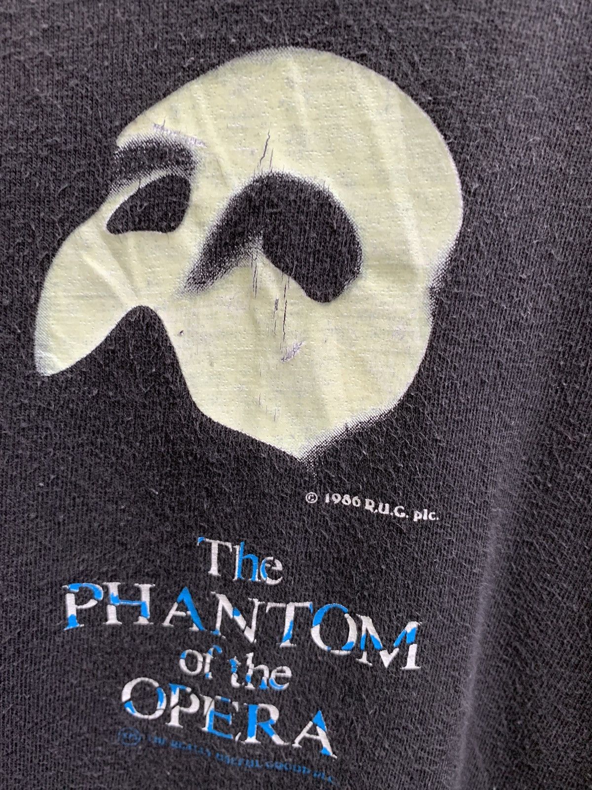 Vintage Vintage 80s Phantom Of Opera T Shirt Size US XL / EU 56 / 4 - 8 Thumbnail