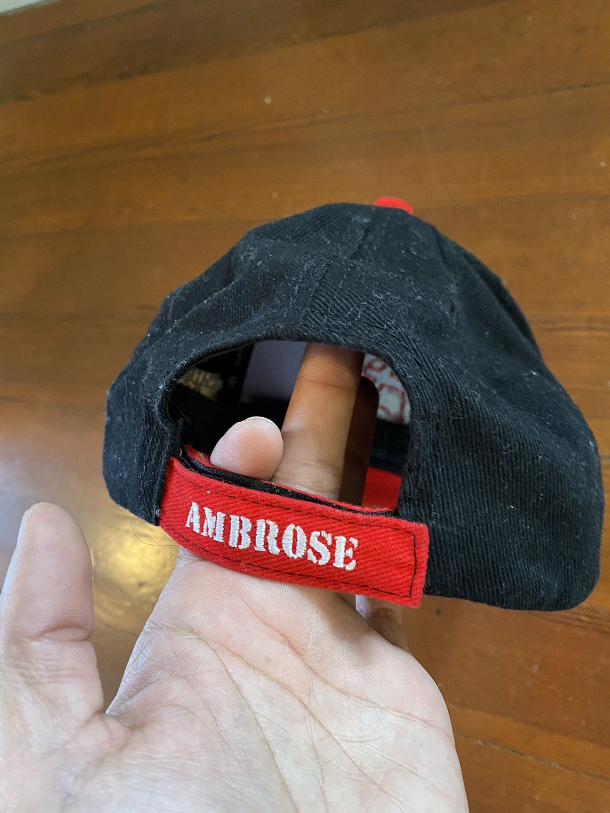 WWE Dean Ambrose WWE Hat Size ONE SIZE - 3 Thumbnail