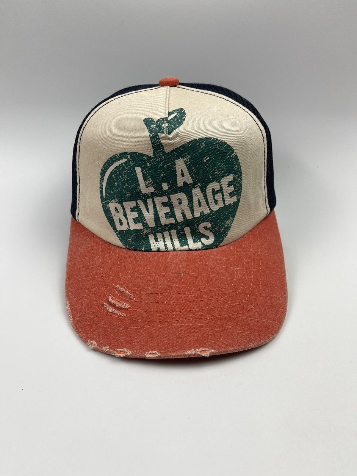 Hat Club Rare Apple L.A Beverage Hills Trucker Hat Size ONE SIZE - 1 Thumbnail