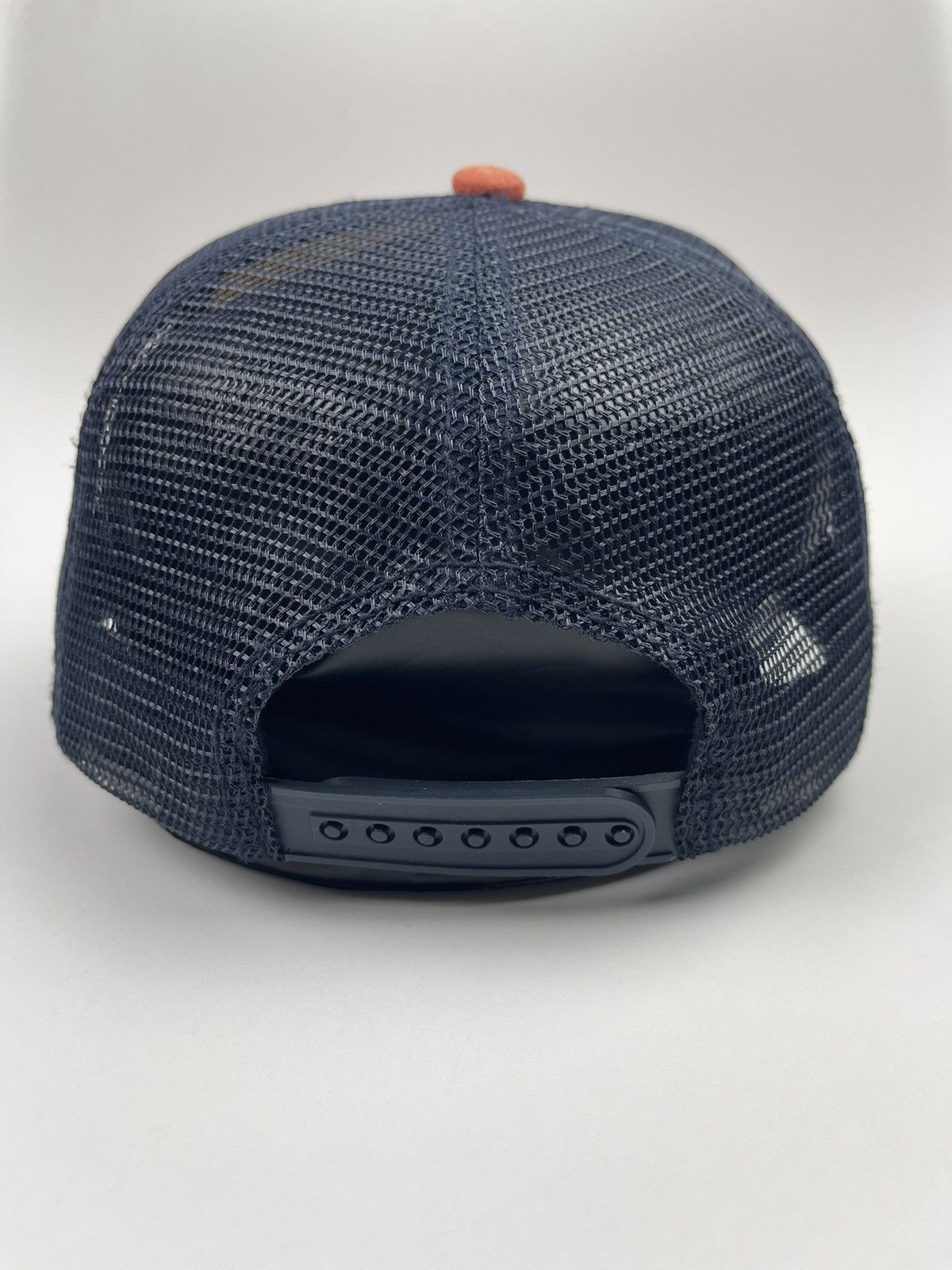 Hat Club Rare Apple L.A Beverage Hills Trucker Hat Size ONE SIZE - 7 Thumbnail