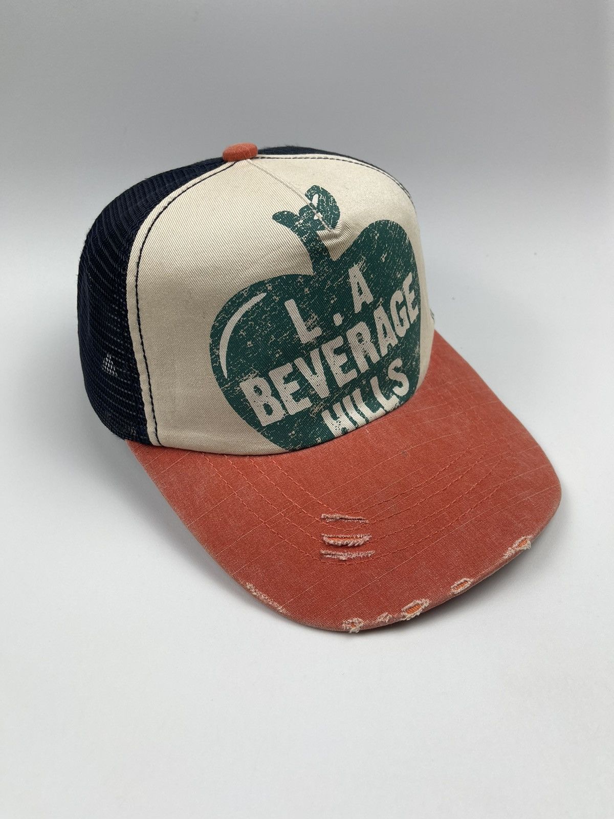 Hat Club Rare Apple L.A Beverage Hills Trucker Hat Size ONE SIZE - 2 Thumbnail
