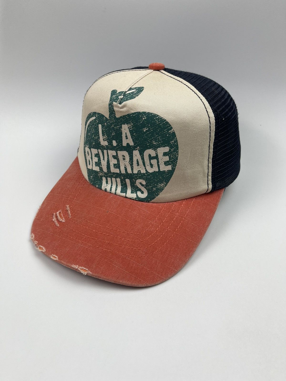 Hat Club Rare Apple L.A Beverage Hills Trucker Hat Size ONE SIZE - 3 Thumbnail