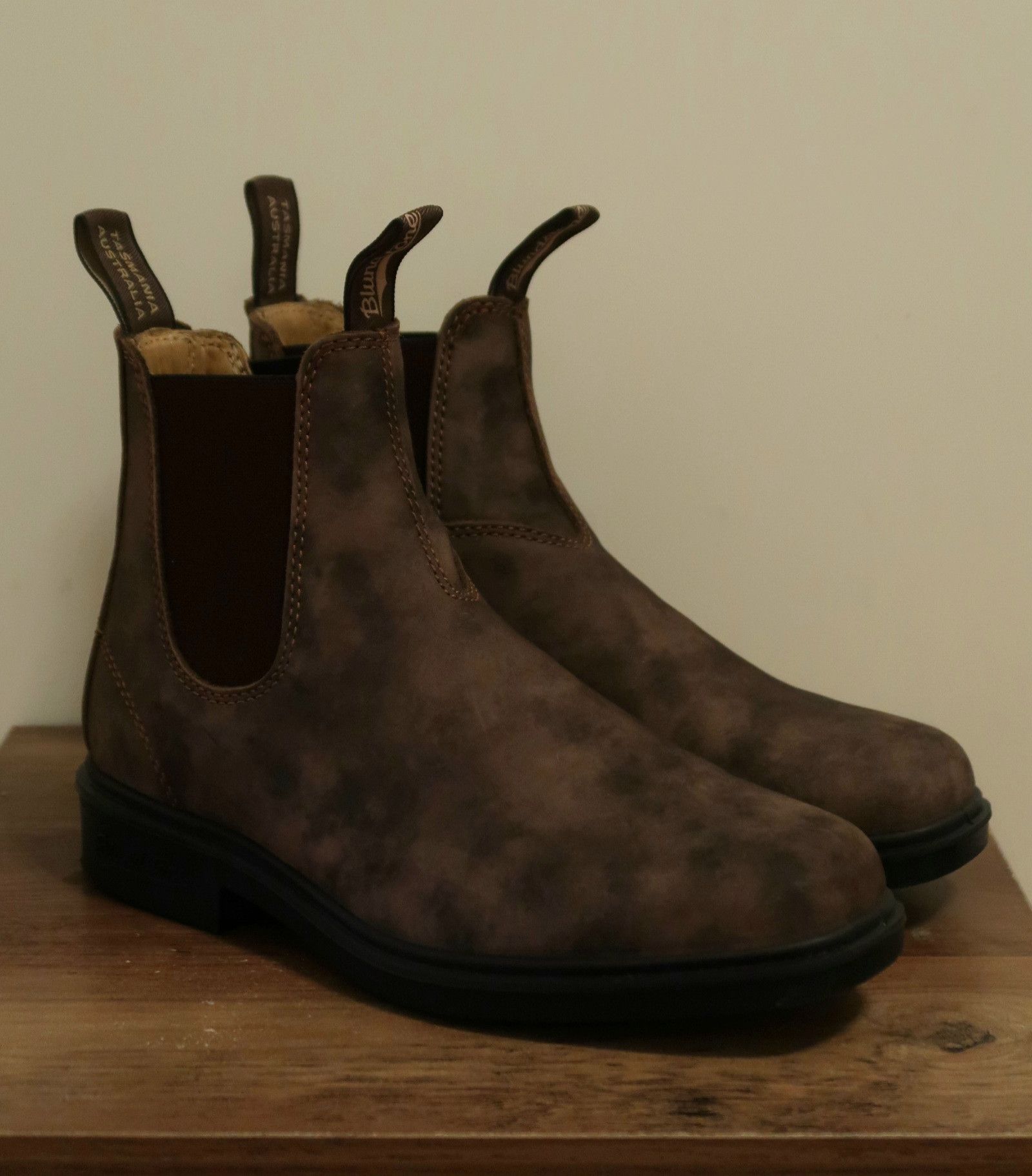 Blundstone David Beckham - Blundstone 1306 chelsea boots | Grailed