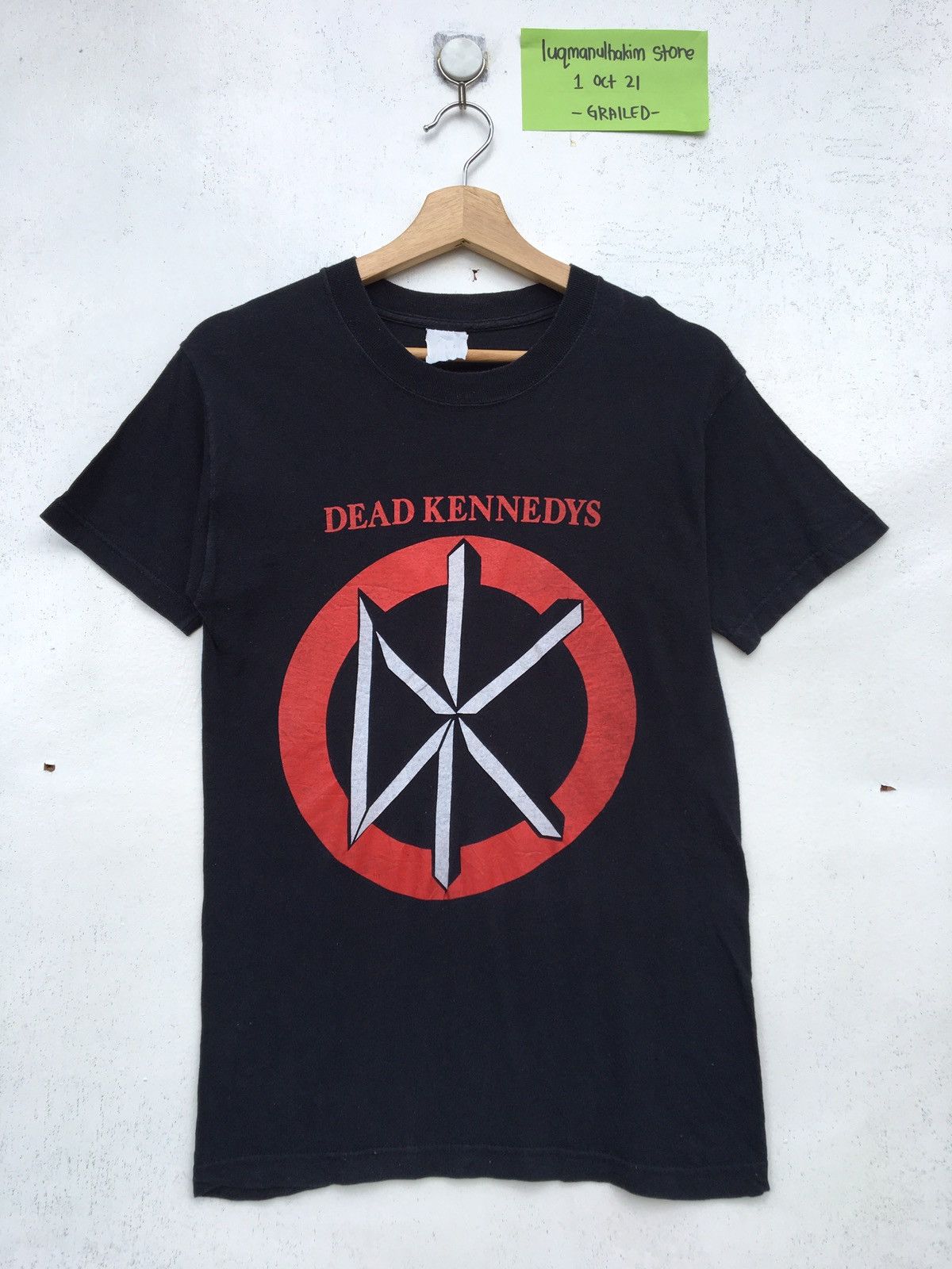 Band Tees Vintage 90’s Dead Kennedy’s Punk Rock Band T shirt Size US S / EU 44-46 / 1 - 2 Thumbnail
