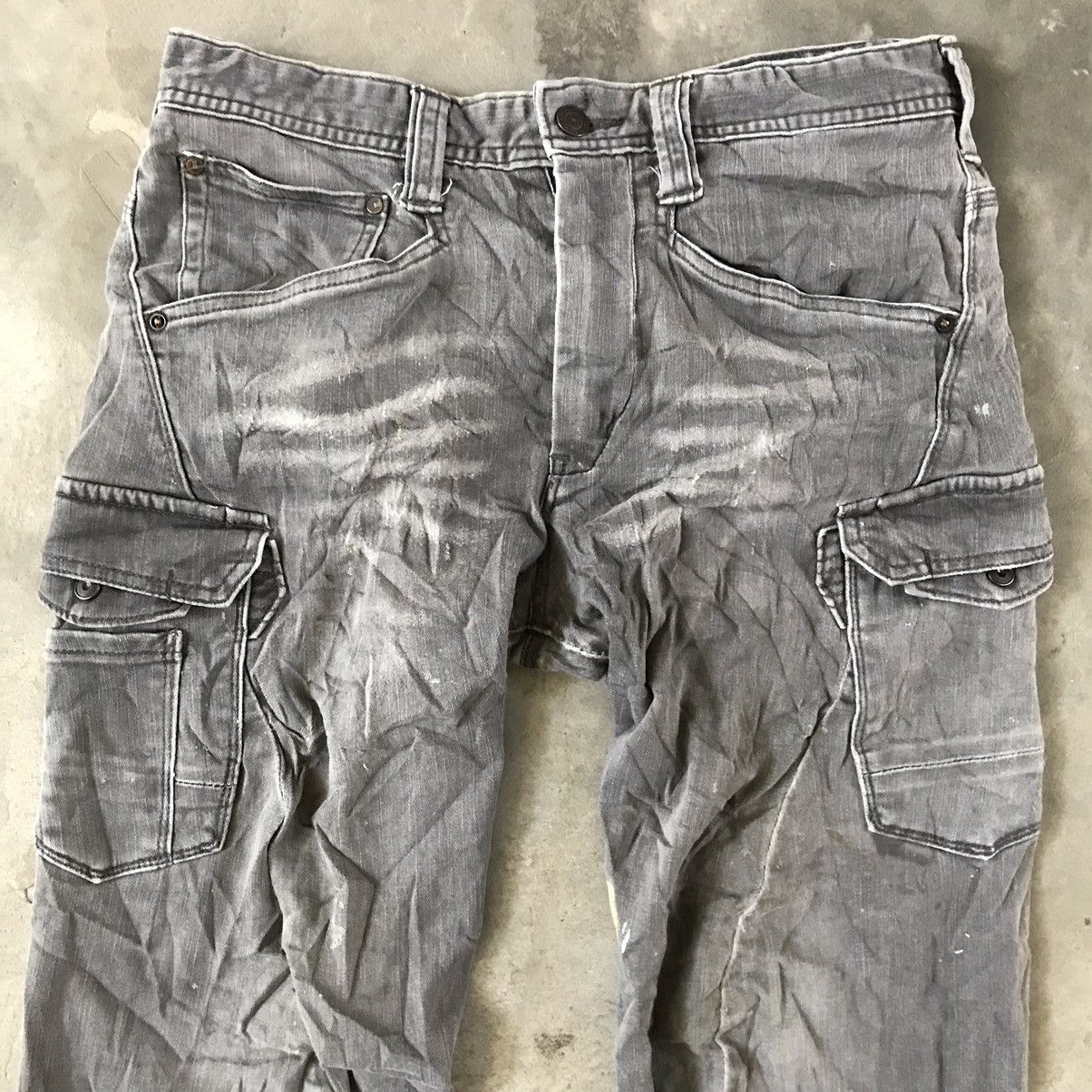 Japanese Brand Rare⚡️Distressed Sun Faded Multipocket Cargo Jeans Size US 32 / EU 48 - 3 Thumbnail