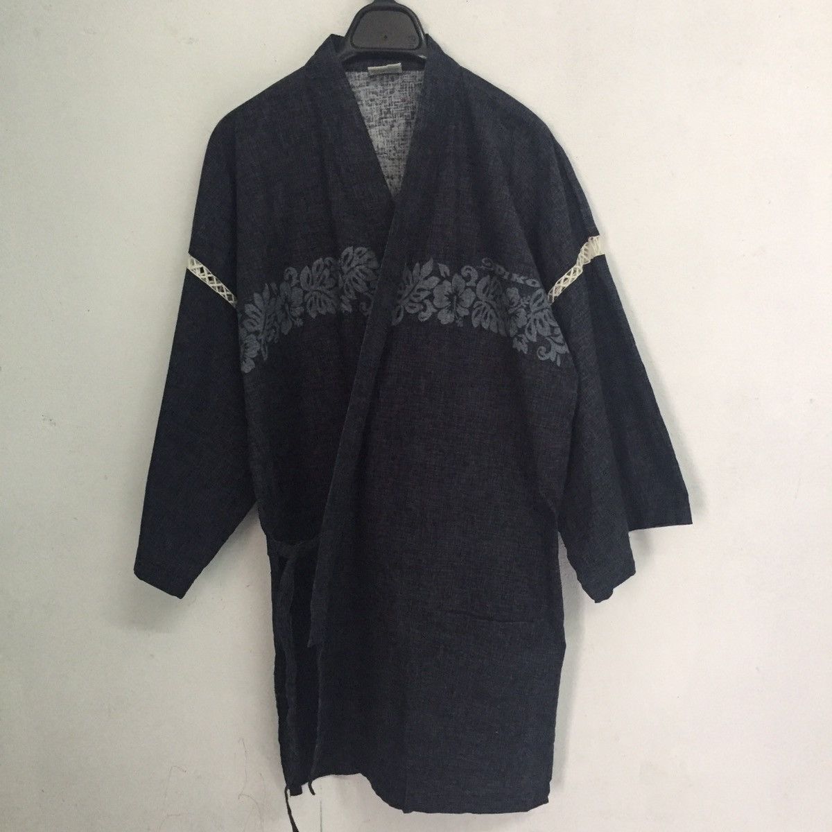 Japanese Brand Vacation Kimono Piko Hawaii Flowers Deco Size US XL / EU 56 / 4 - 2 Thumbnail