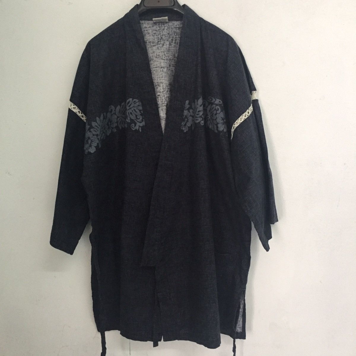 Japanese Brand Vacation Kimono Piko Hawaii Flowers Deco Size US XL / EU 56 / 4 - 1 Thumbnail