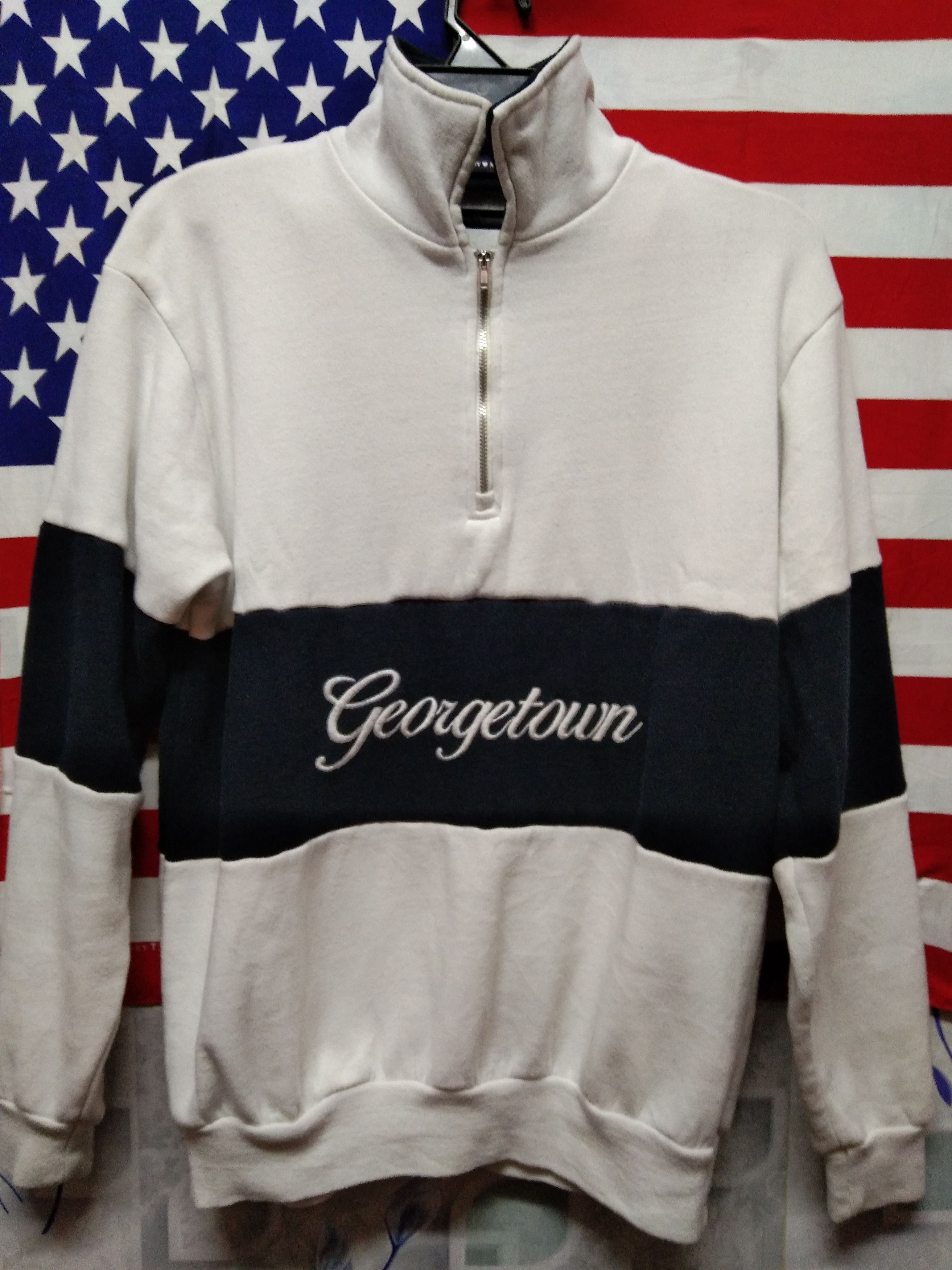 Georgetown Embroidery half Zipper Sweatshirt