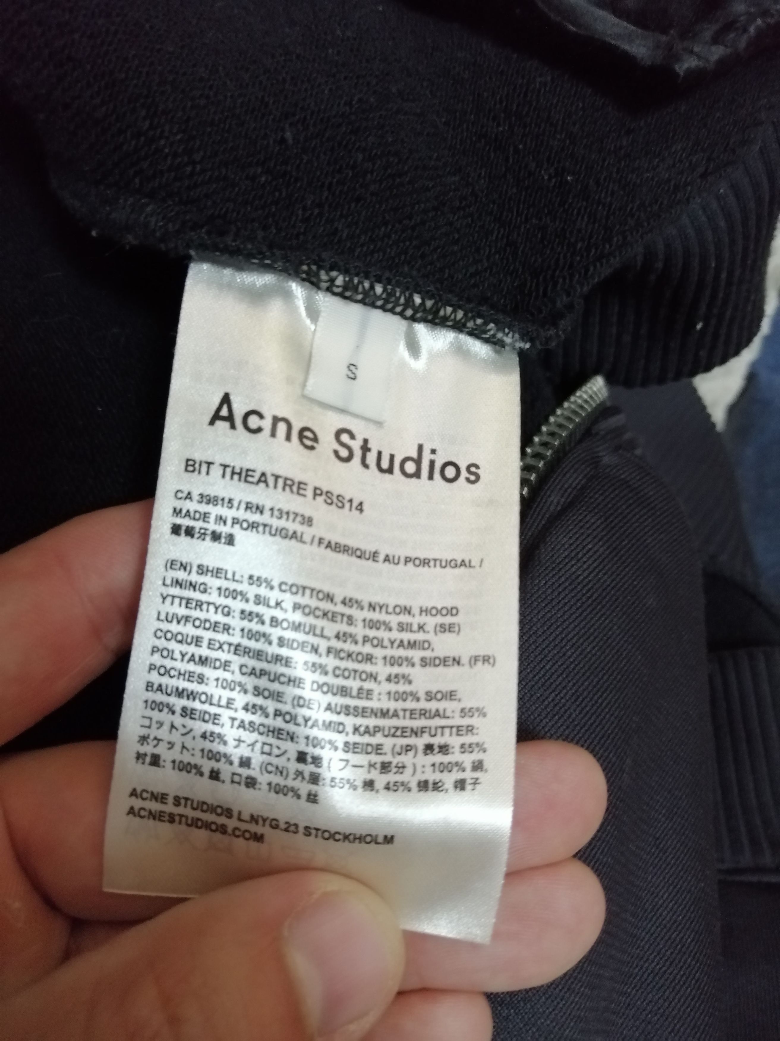 Acne Studios Rare Acne Studios 'Bit Theatre' zip hoodie printed satin Size US L / EU 52-54 / 3 - 5 Thumbnail