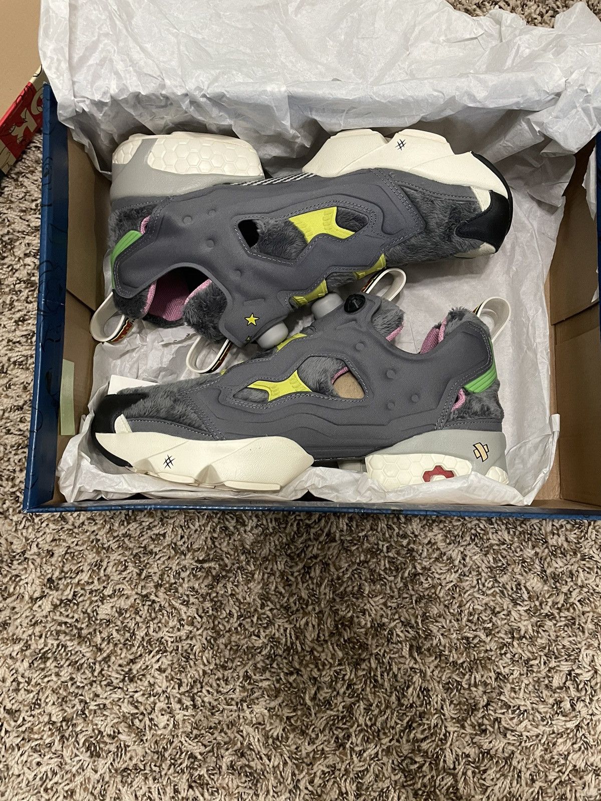Bait × Reebok Reebok x Bait TOM and JERRY Instapump fury OG Size US 11 / EU 44 - 3 Thumbnail