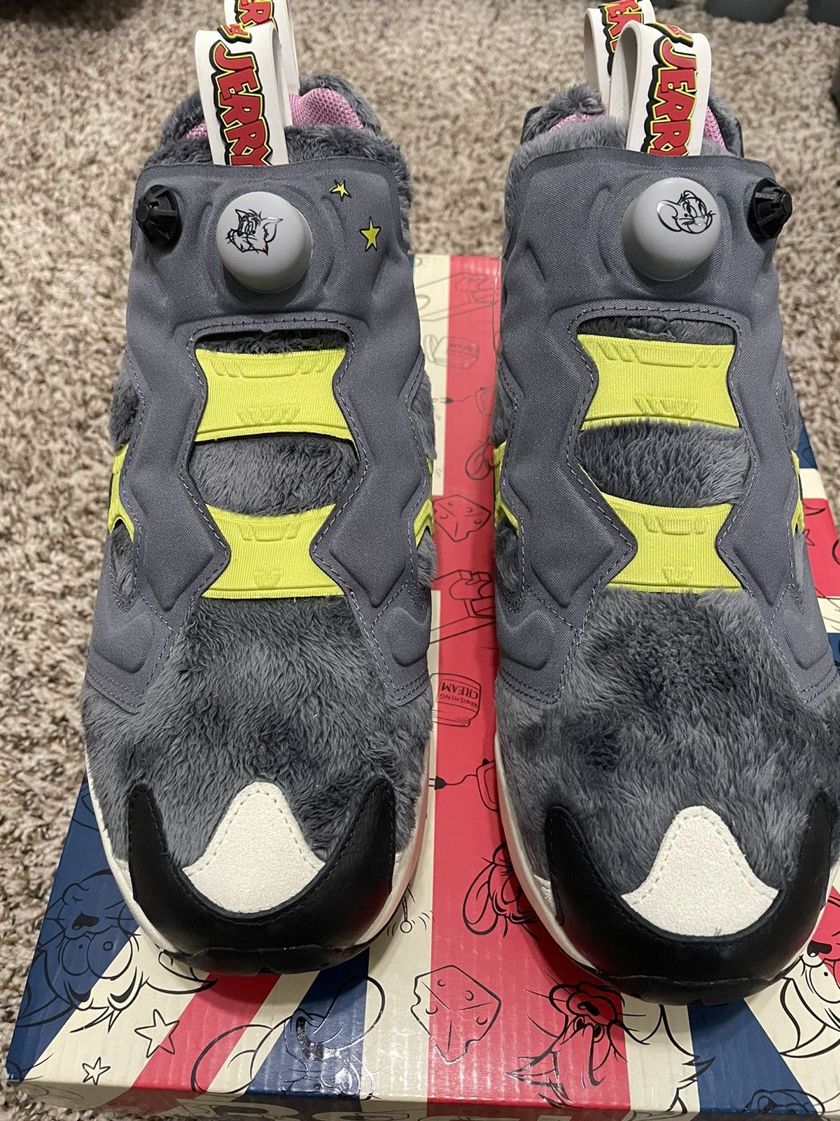 Bait × Reebok Reebok x Bait TOM and JERRY Instapump fury OG Size US 11 / EU 44 - 2 Thumbnail