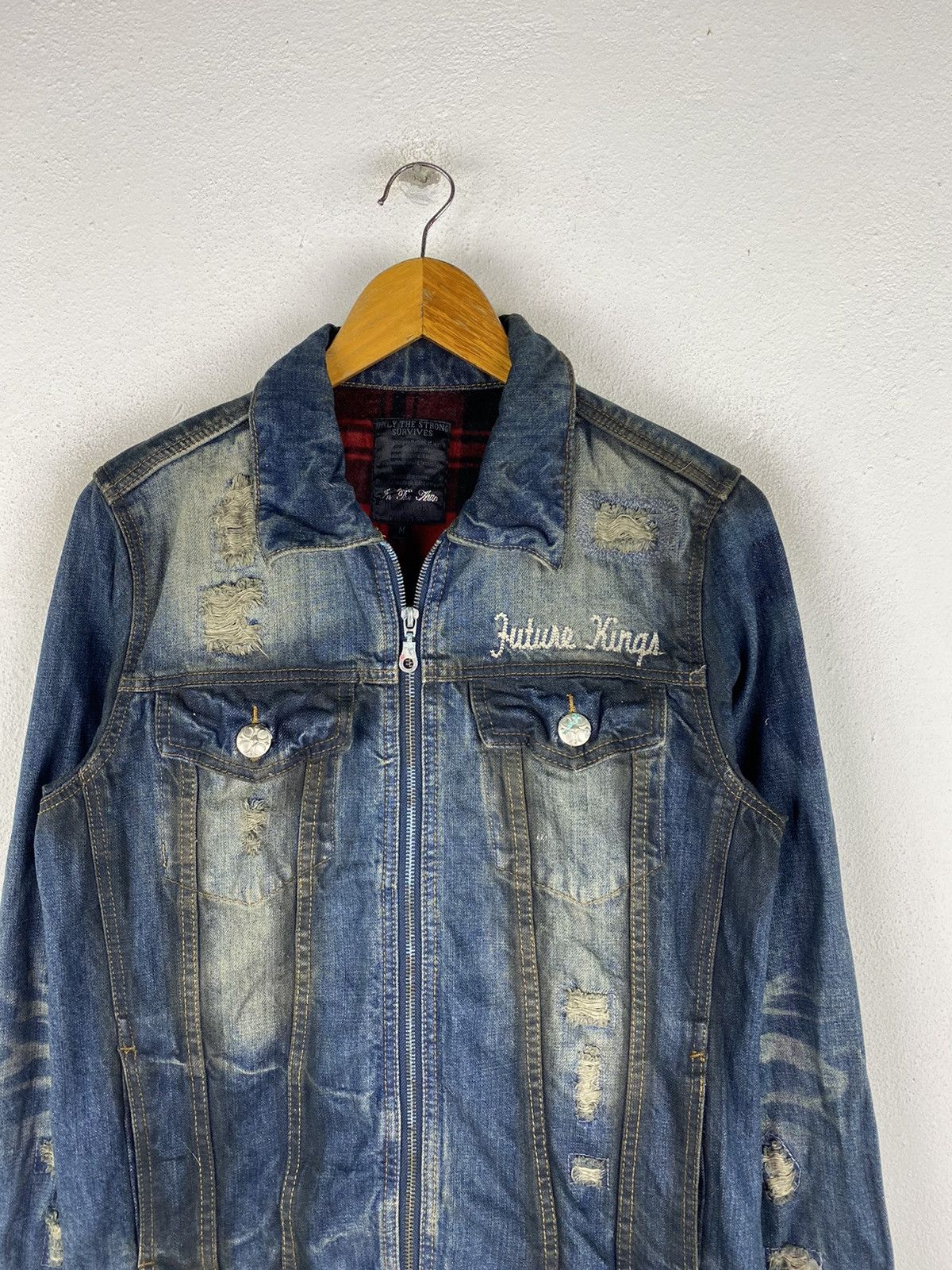 In The Attic × Japanese Brand 🔥DHL SHIPPING🔥IN THE ATTIC DENIM JACKET DISTRESSED DESIGN Size US M / EU 48-50 / 2 - 5 Thumbnail