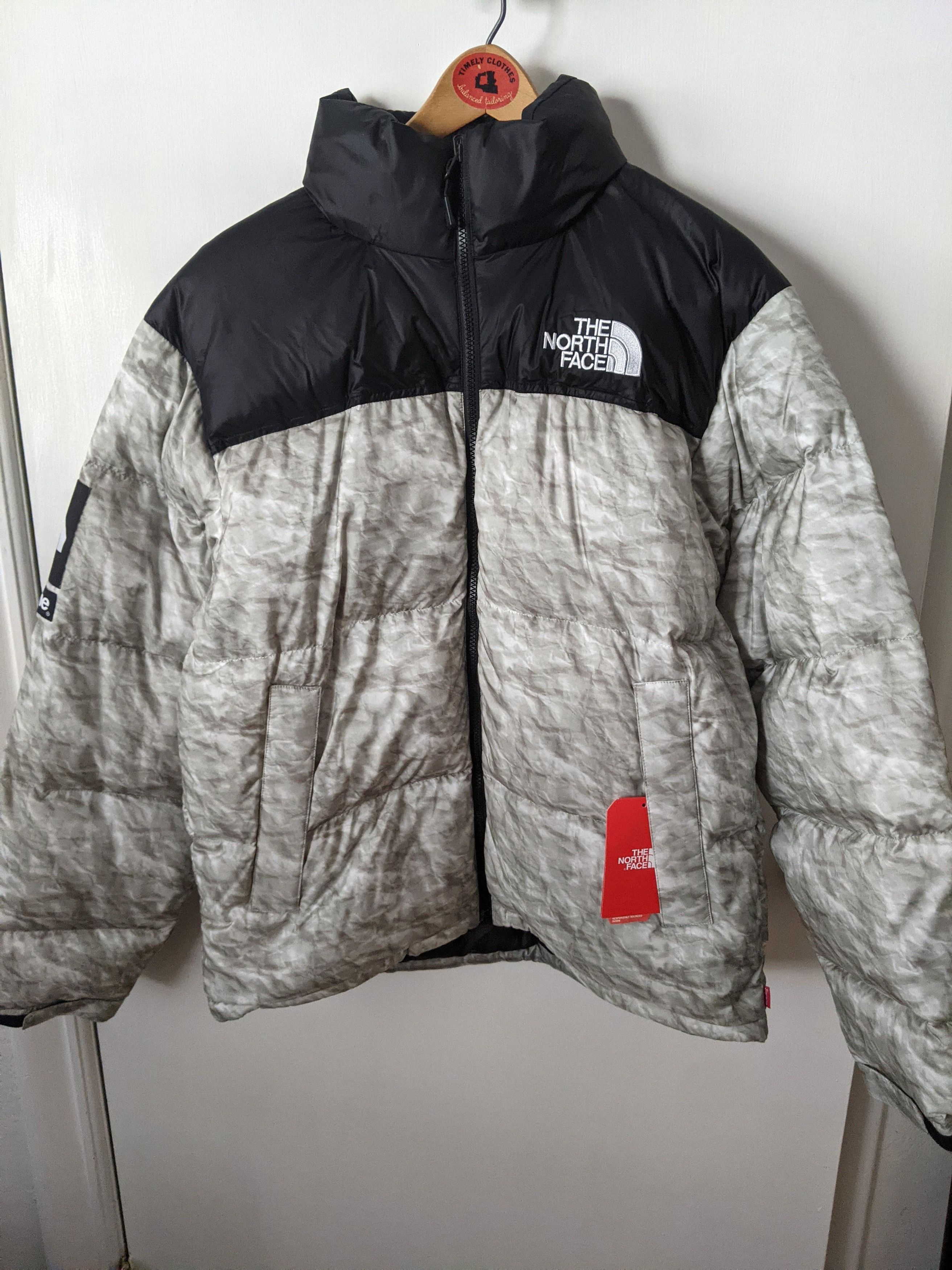 Puffer jacket The North Face Supreme x Paper Print TNF Nuptse