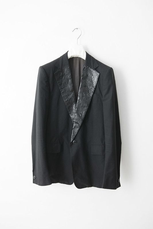 SS04 Mainstream Downstream black tape blazer