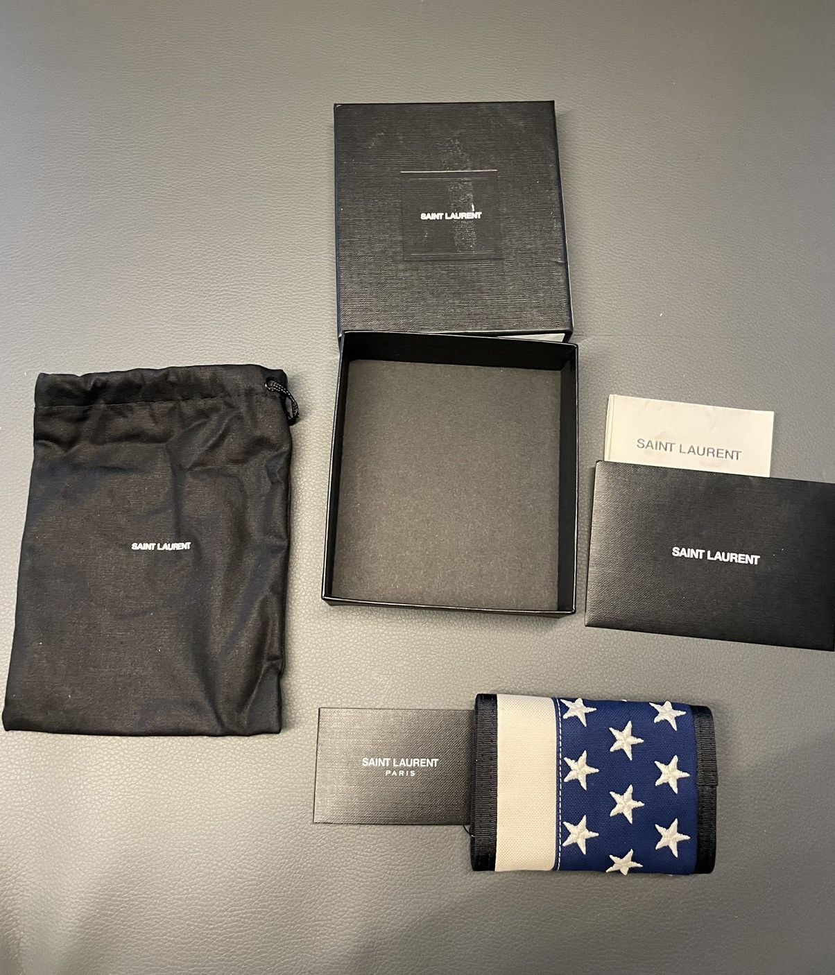 Saint Laurent Paris × Yves Saint Laurent Saint Laurent Wallet American Flag 🇺🇸 Runway Wallet Unisex Size ONE SIZE - 11 Thumbnail