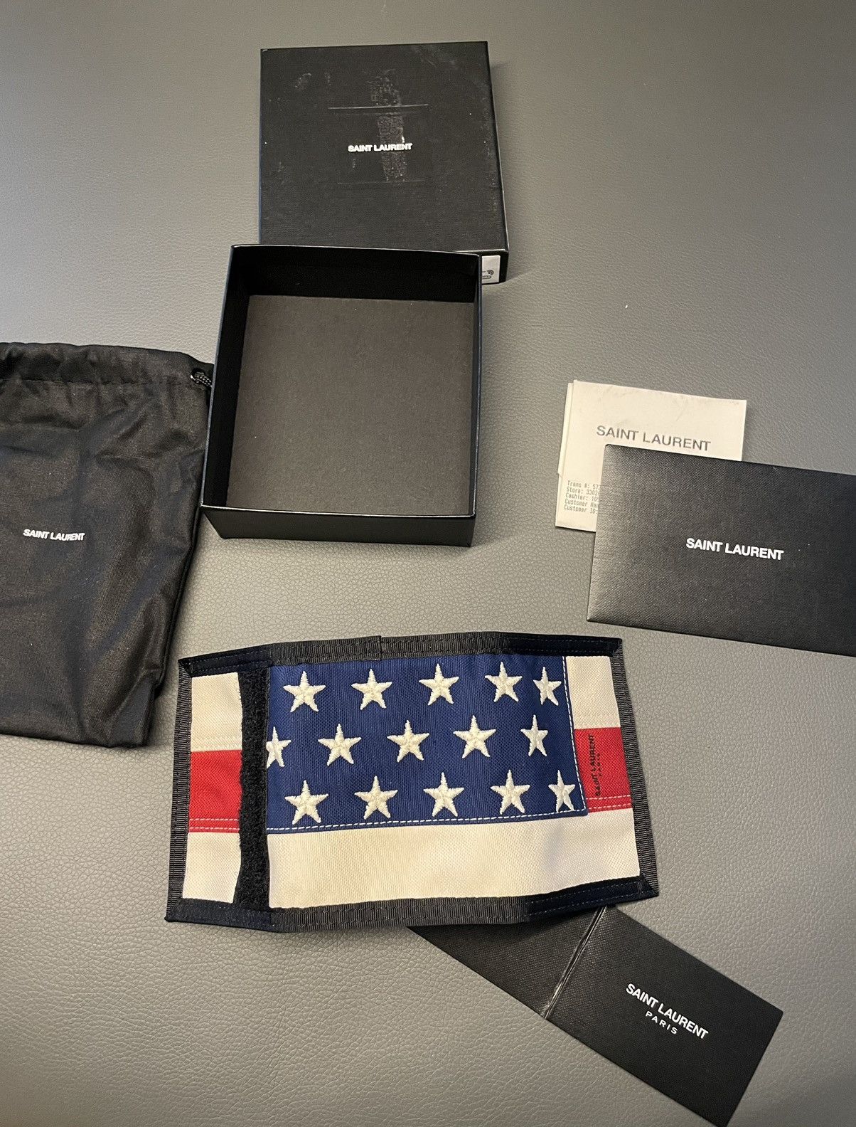 Saint Laurent Paris × Yves Saint Laurent Saint Laurent Wallet American Flag 🇺🇸 Runway Wallet Unisex Size ONE SIZE - 1 Thumbnail