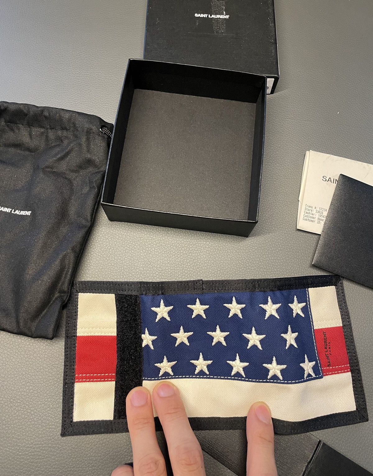 Saint Laurent Paris × Yves Saint Laurent Saint Laurent Wallet American Flag 🇺🇸 Runway Wallet Unisex Size ONE SIZE - 4 Thumbnail