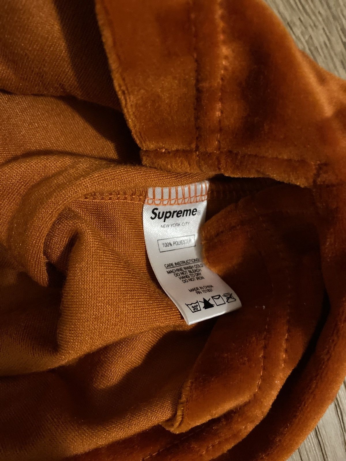 Supreme Croc Velour Zip Polo Size US XL / EU 56 / 4 - 4 Thumbnail